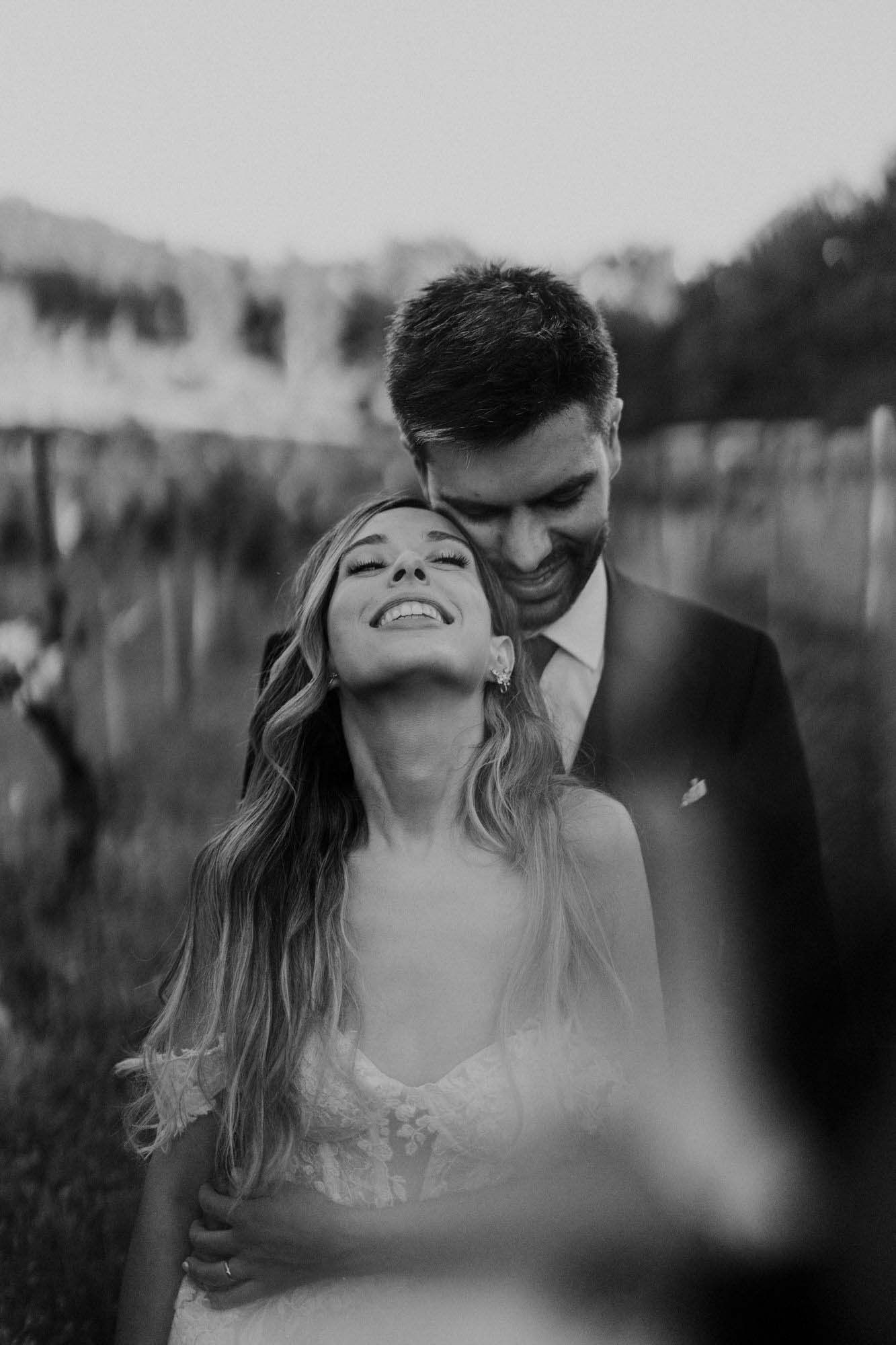 romantic couple portrait at quinta da eira wedding penafiel portugal