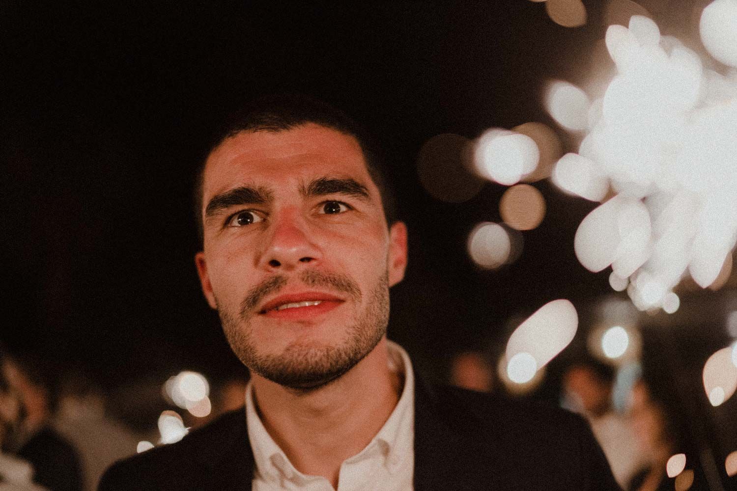 quinta do avesso wedding groom portrait night porto portugal