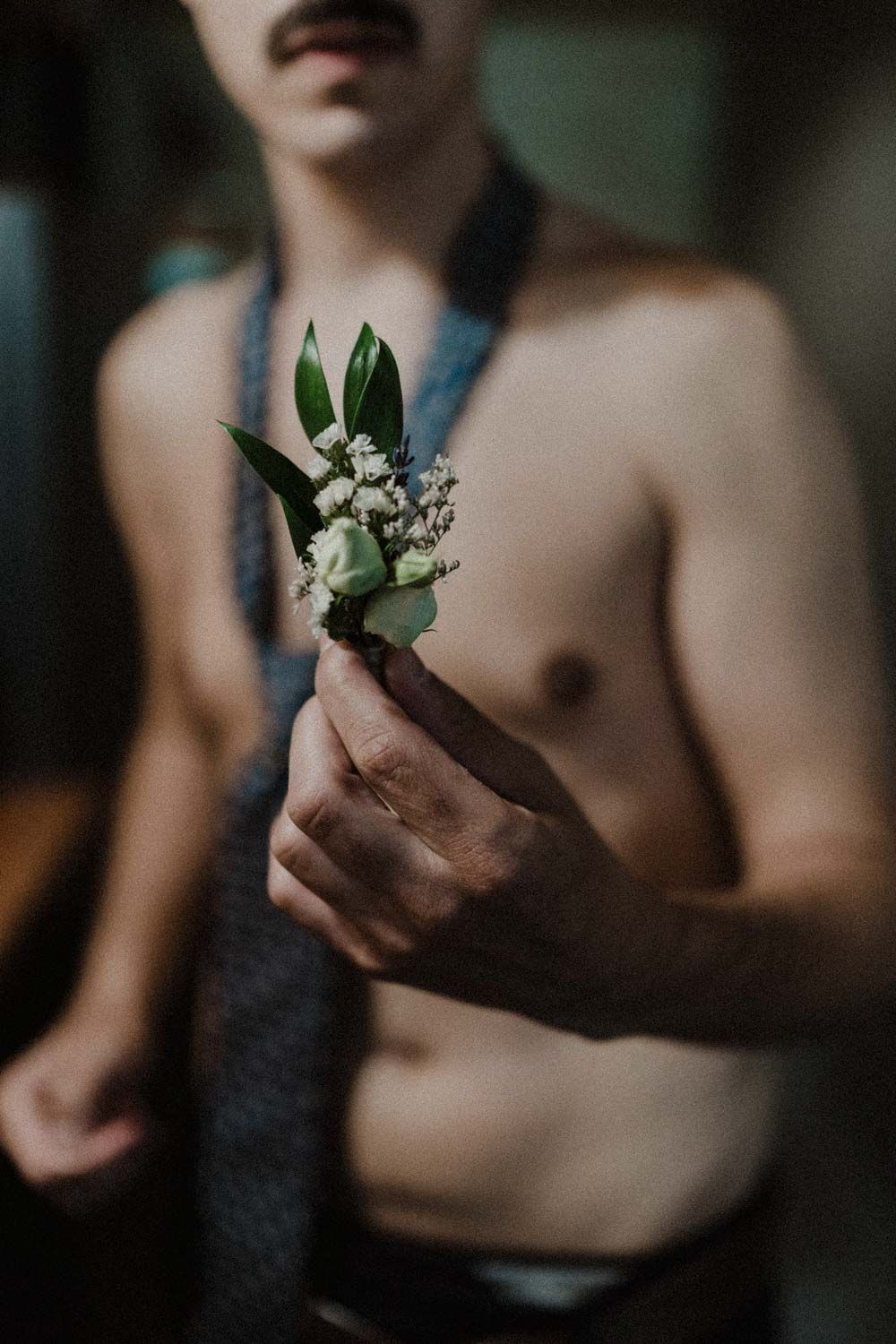 groom boutonniere detail quinta do avesso porto