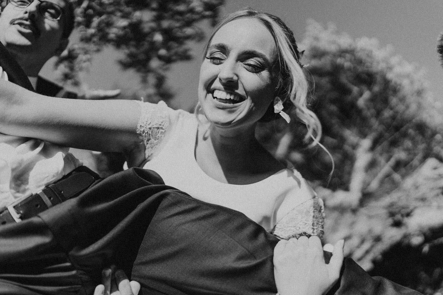quinta do avesso wedding bride candid porto portugal