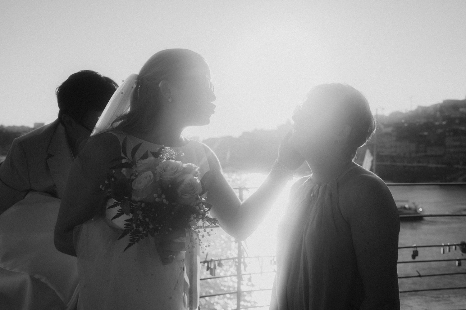 elopement in portugal intimate wedding documentary couple emotional moment at sunset