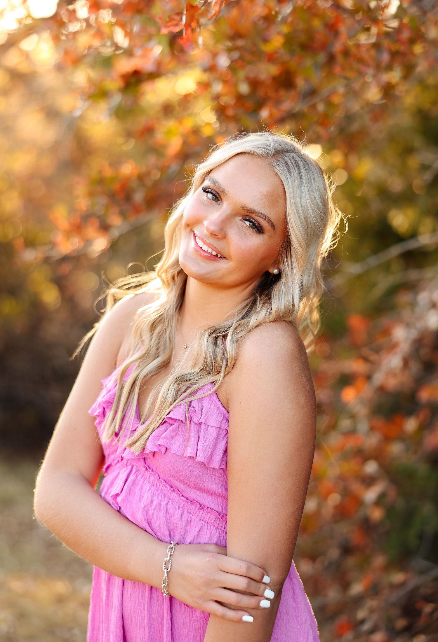 Highland Park senior photos featuring timeless, modern portraits captured by a DFW senior photographer in Highland Park, Texas.