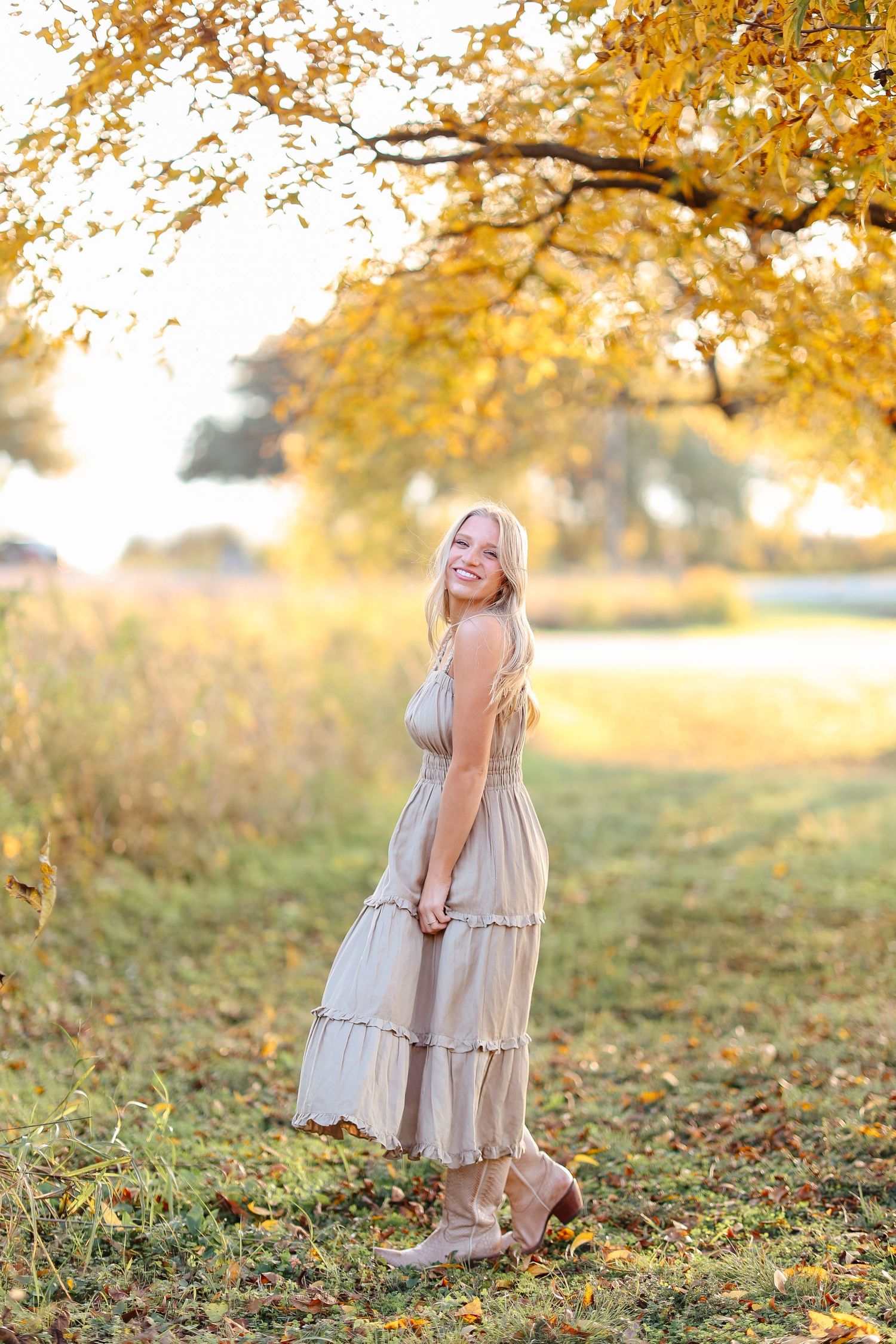 Dallas senior photos featuring timeless, modern portraits captured by a DFW senior photographer in Highland Park, Texas.