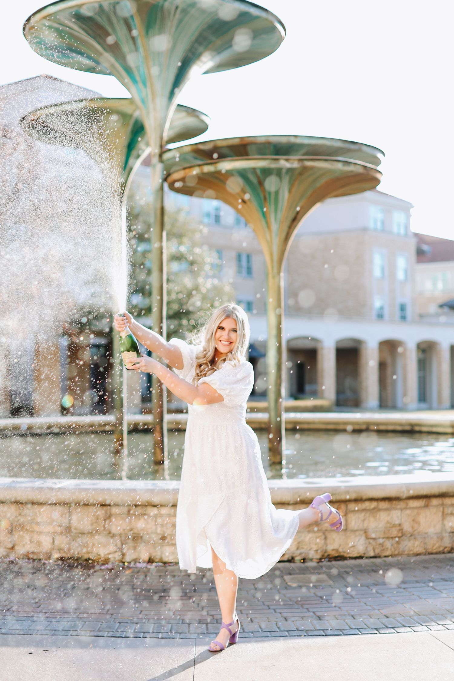 TCU senior photos featuring timeless, modern portraits captured by a DFW senior photographer in Fort Worth TX
