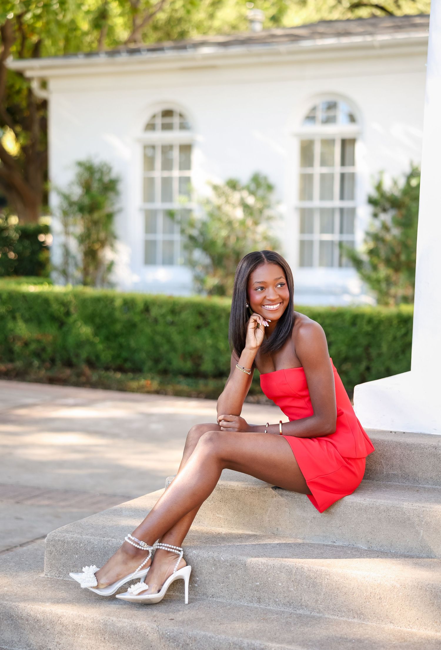 Highland Park senior photos featuring timeless, modern portraits captured by a DFW senior photographer in Highland Park, Texas.