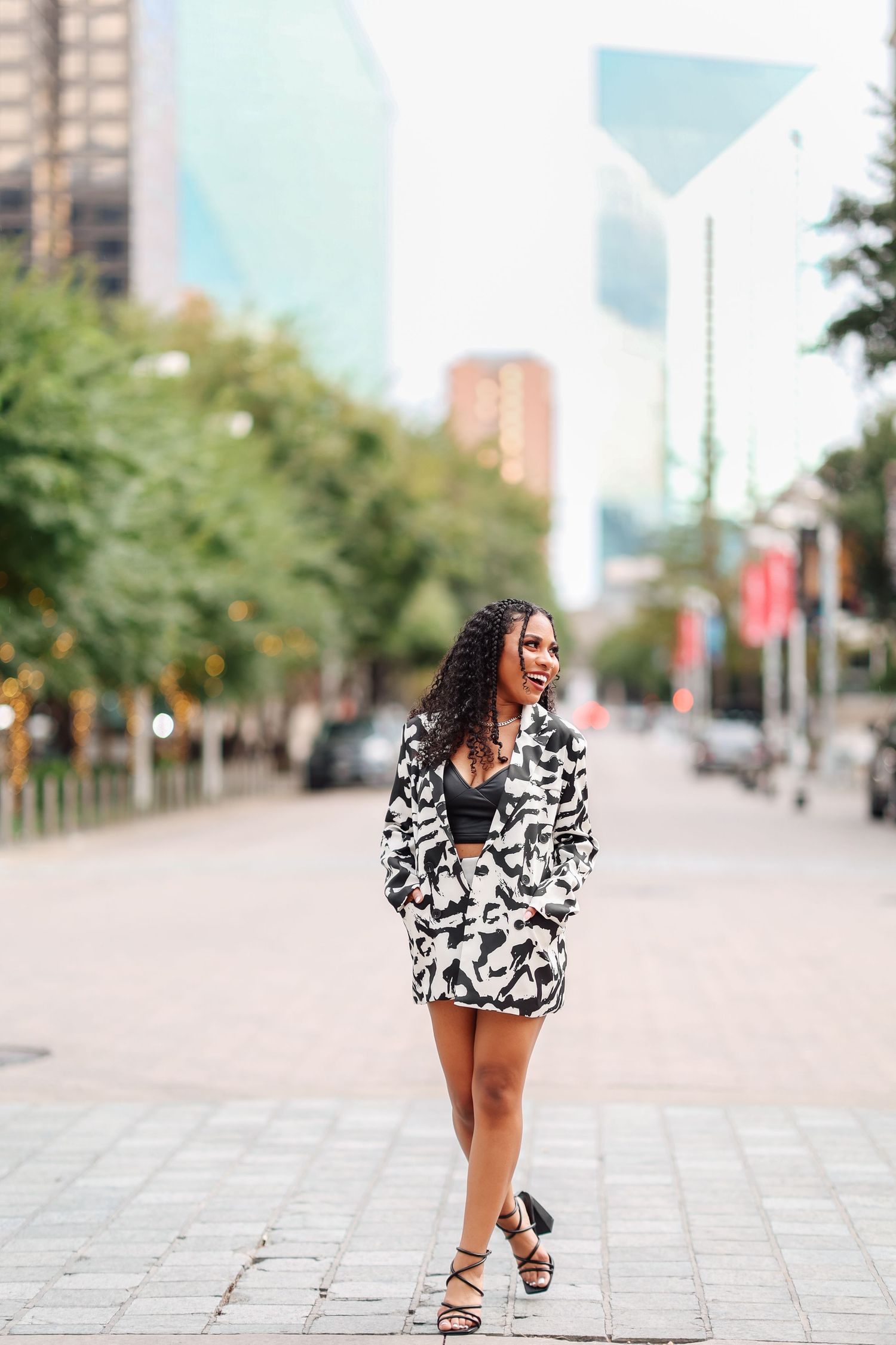 Dallas senior photos featuring timeless, modern portraits captured by a DFW senior photographer in Highland Park, Texas.