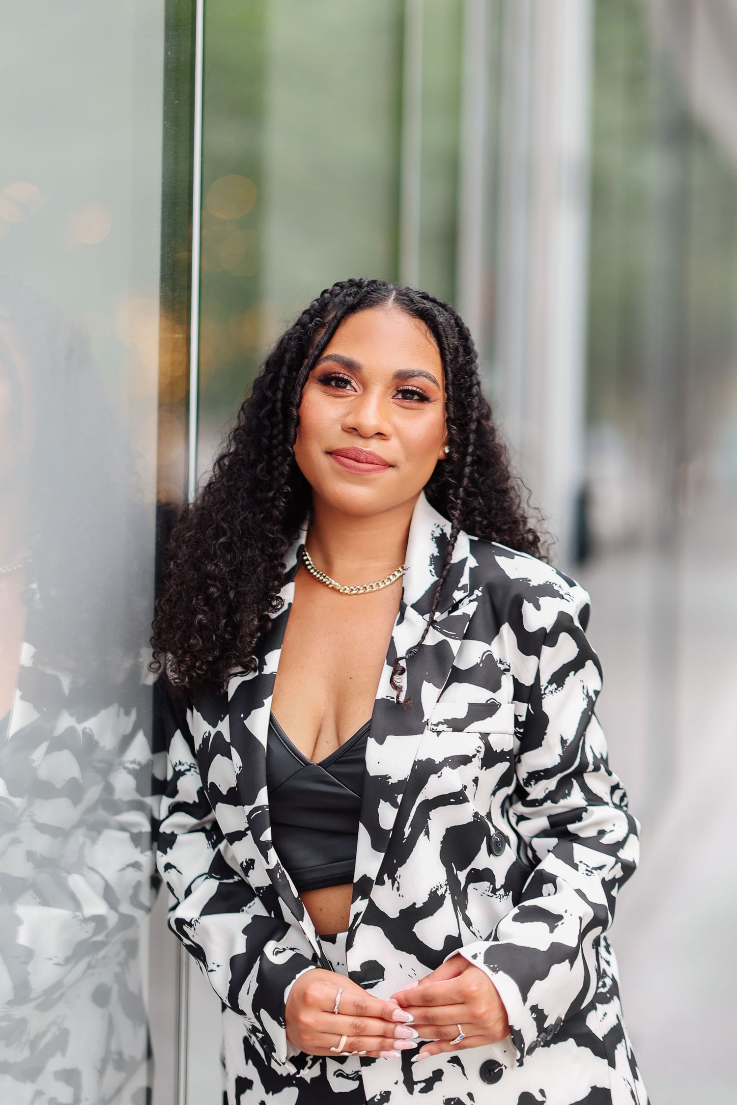 Downtown Dallas senior photos featuring timeless, modern portraits captured by a DFW senior photographer