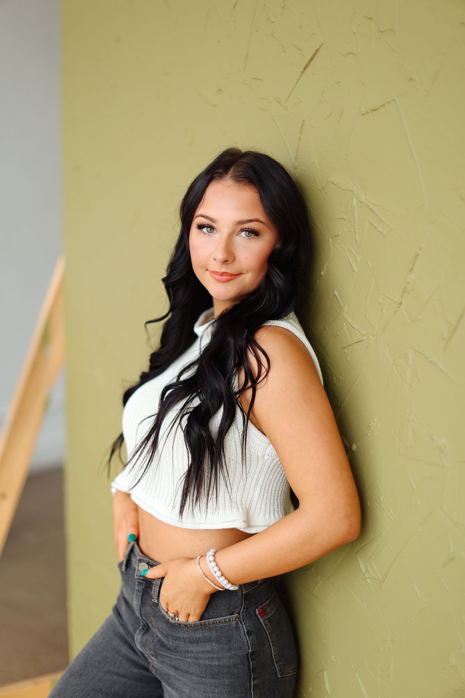 Highland Park senior photos featuring timeless, modern portraits captured by a DFW senior photographer in Highland Park, Texas.