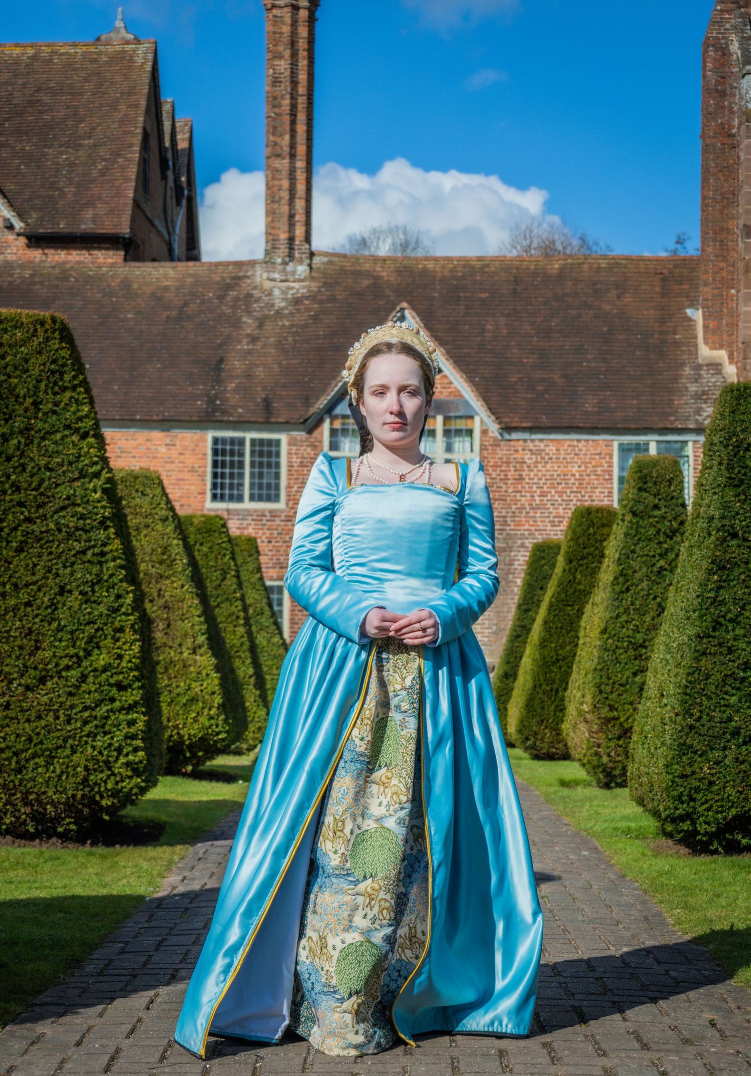 History costume photography tudor renaissance photoshoot
