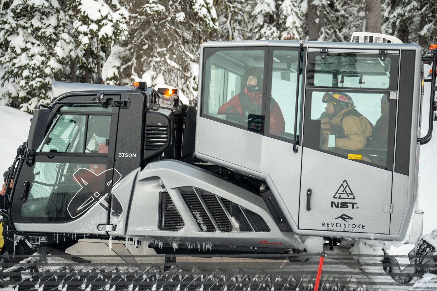 NST Natural Selection Revelstoke Travis Rice Snowboarder at Revelstoke Mountain Resort Competing