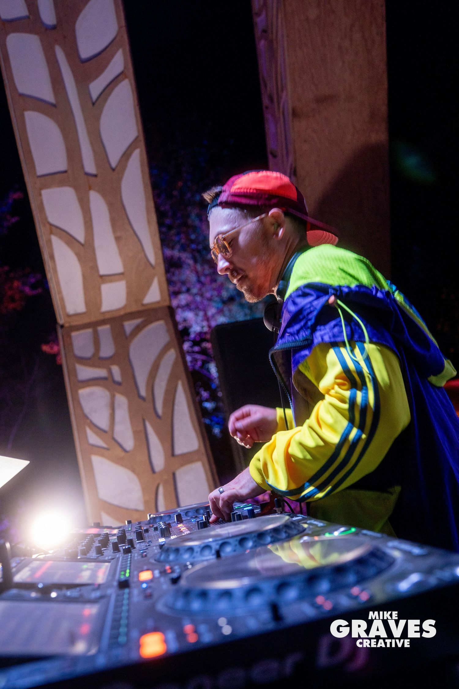 Neon Steve at electric love music festival 2025 DJ photography by mike graves event coverage, professional event recap images