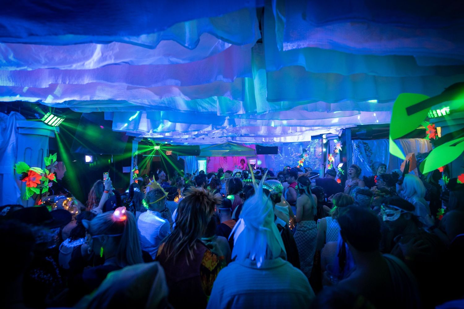 Energetic crowd enjoying live music at The Last Drop, Revelstoke BC Revelstoke event photography, festival and concert photographer, live ev