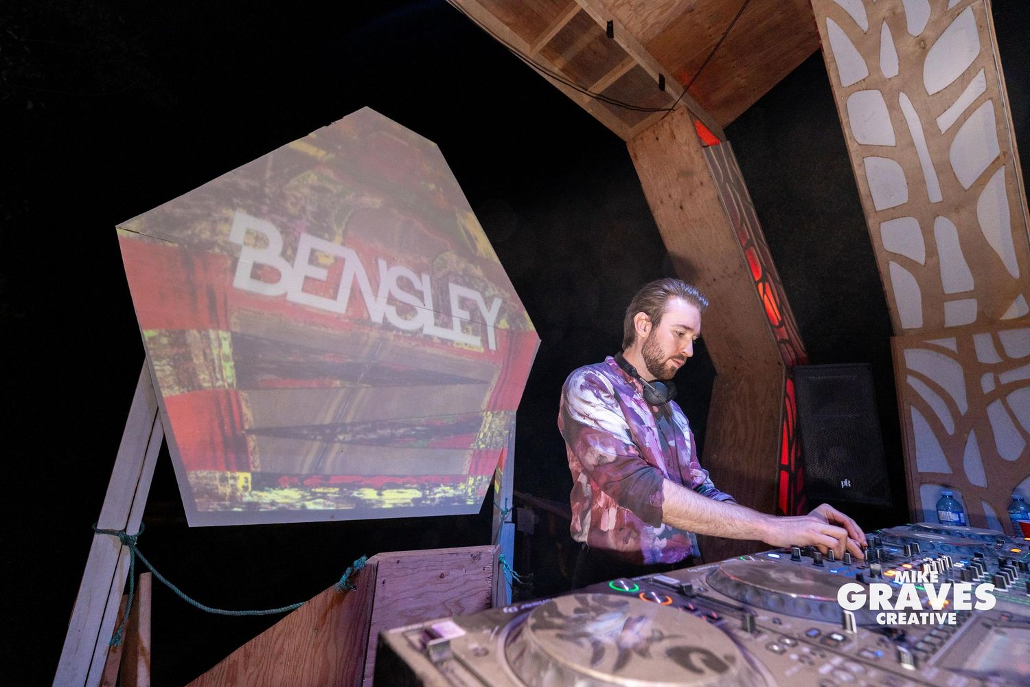 Dj photography and videography electric love music festival 2025 event coverage, professional event recap images
