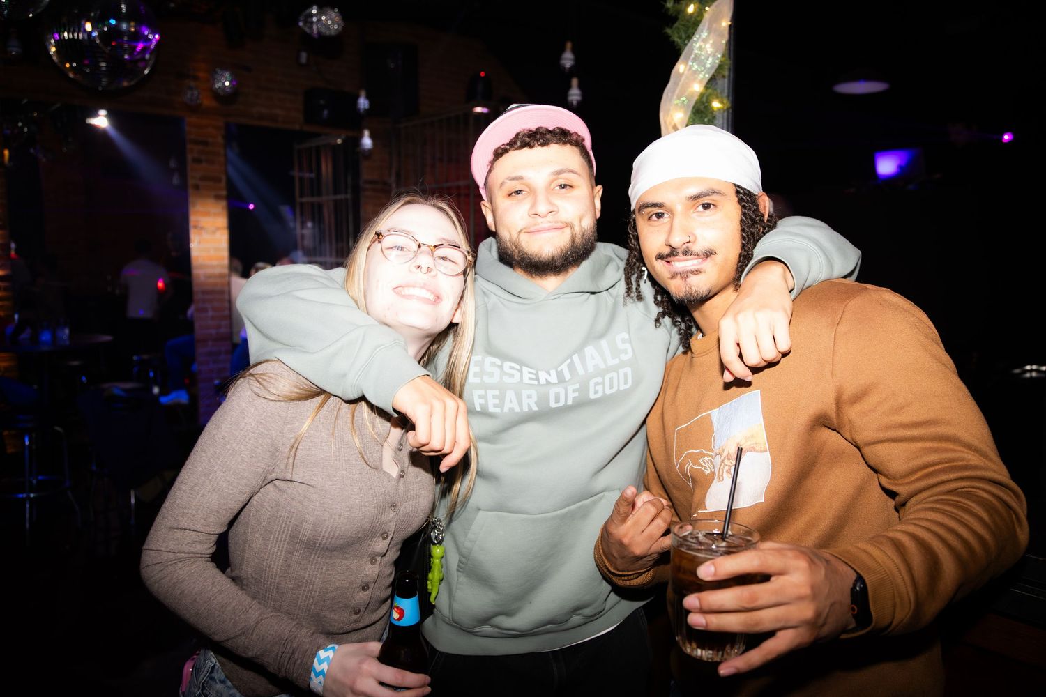 NIGHTLIFE/PARTIES