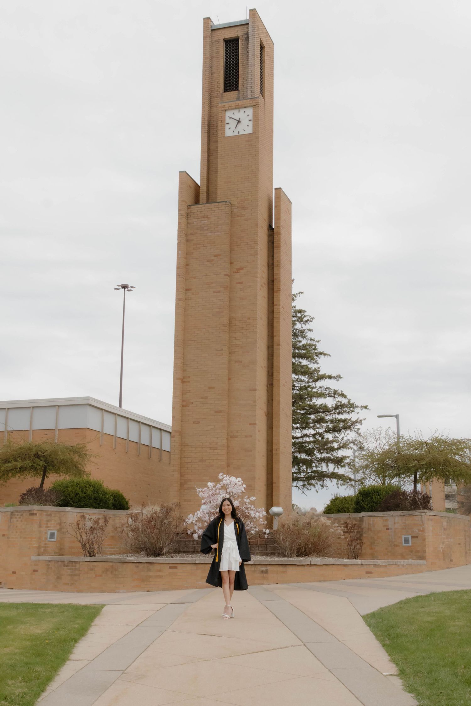 College graduate photos 
Inspiration ideas
Ferris State University 
West Michigan 
Big Rapids MI Area
Photo by: Lydia Rae Photography