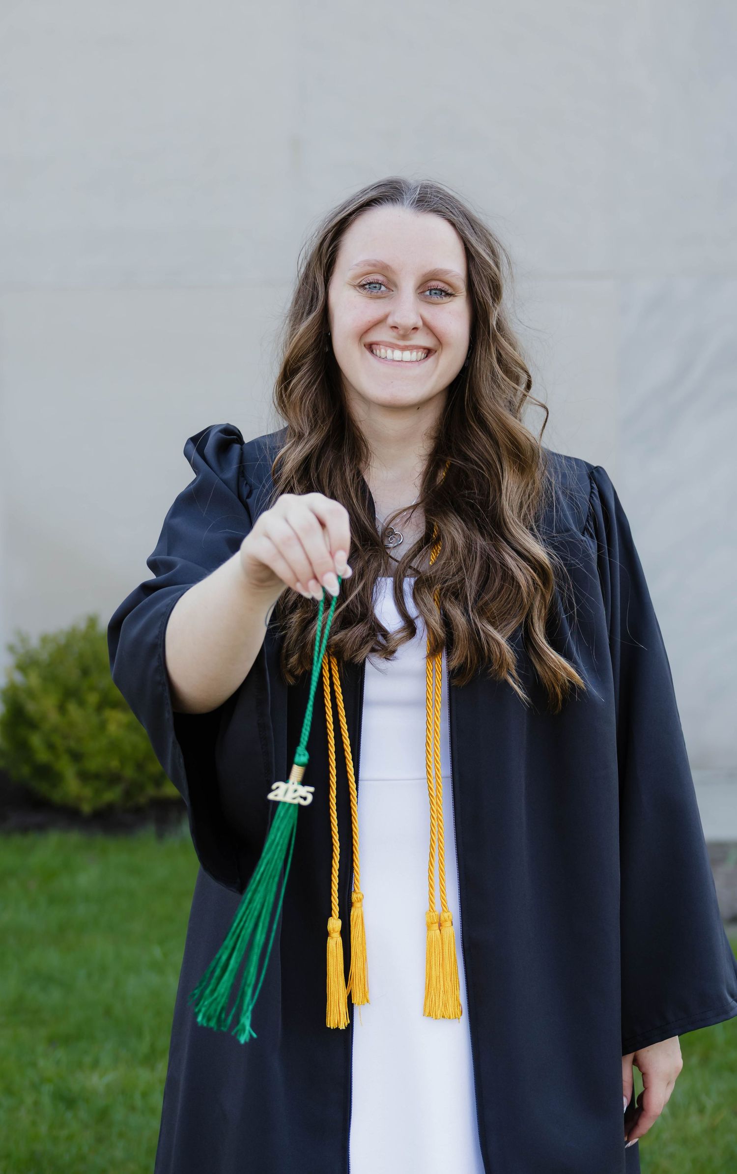 College graduate photos 
Inspiration ideas
Ferris State University 
West Michigan 
Big Rapids MI Area
Photo by: Lydia Rae Photography