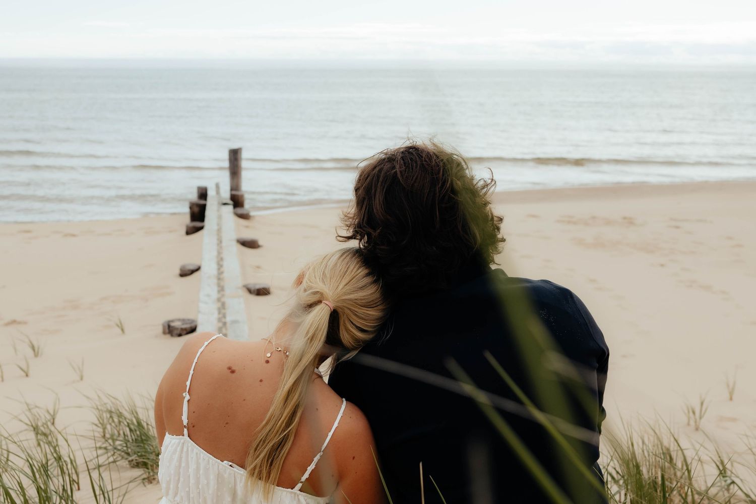 Couples beach photo inspiration
Photo By: Lydia Rae Photography