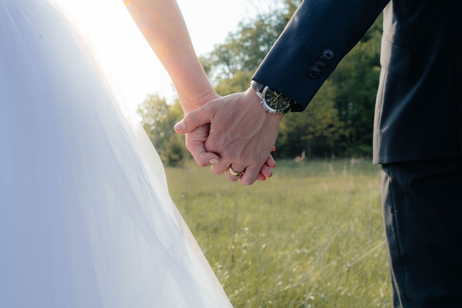 Outdoor wedding photos 
Photo by: Lydia Rae Photography