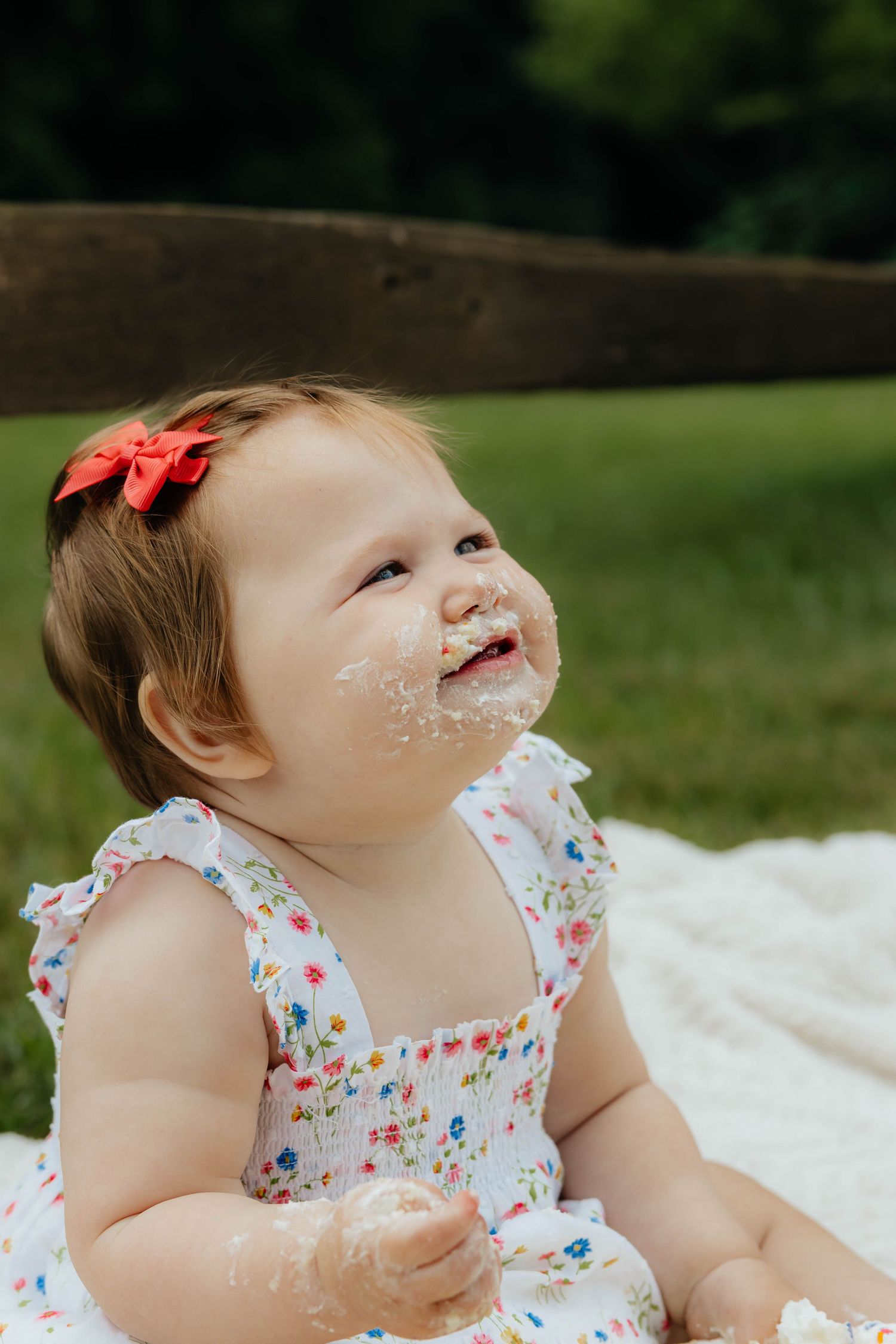 1 year old cake smash Milestone photos 
big rapids mi
west Michigan photographer 
photo by: Lydia Rae Photography