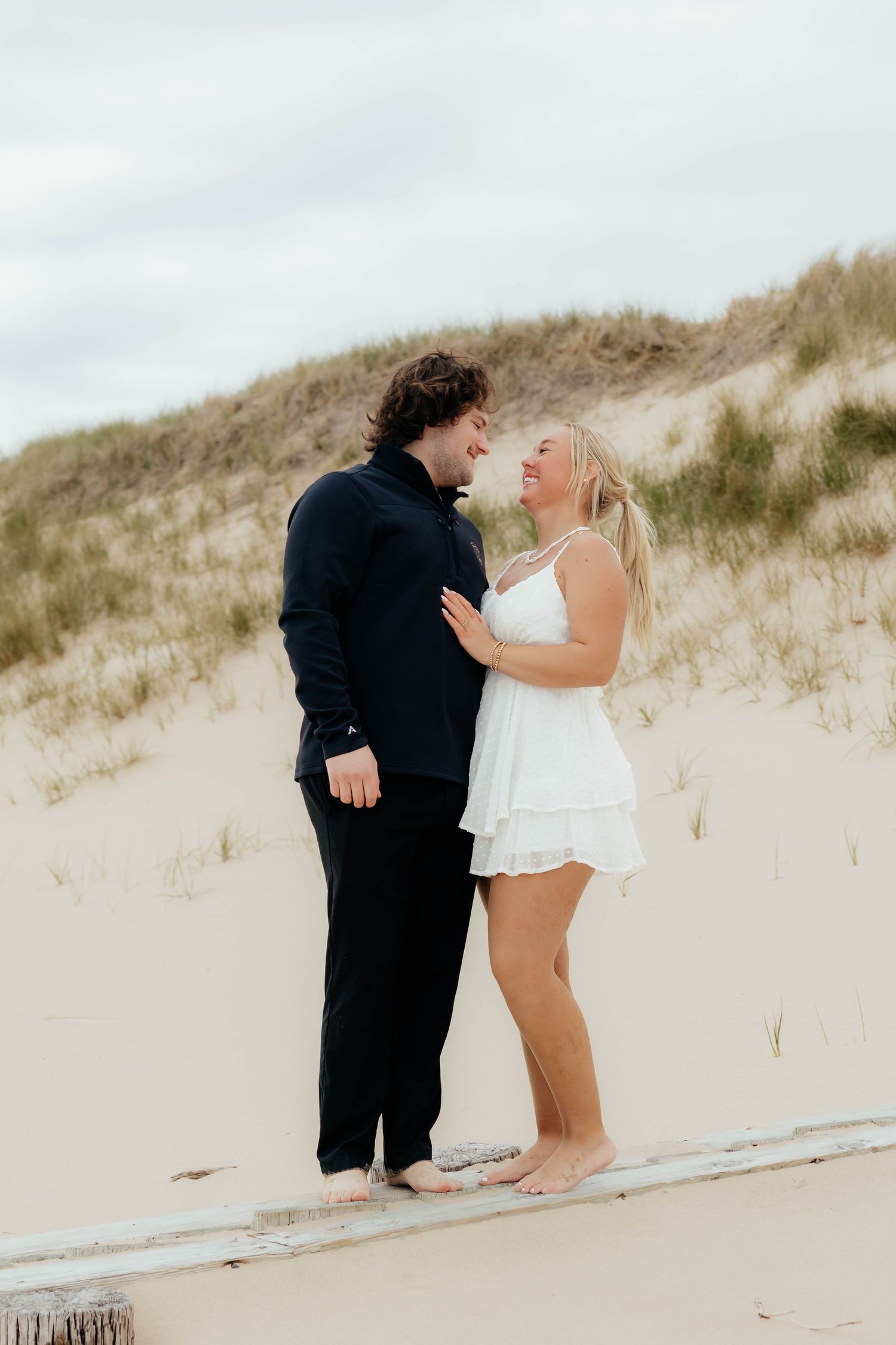 Couples beach photo inspiration
Photo By: Lydia Rae Photography