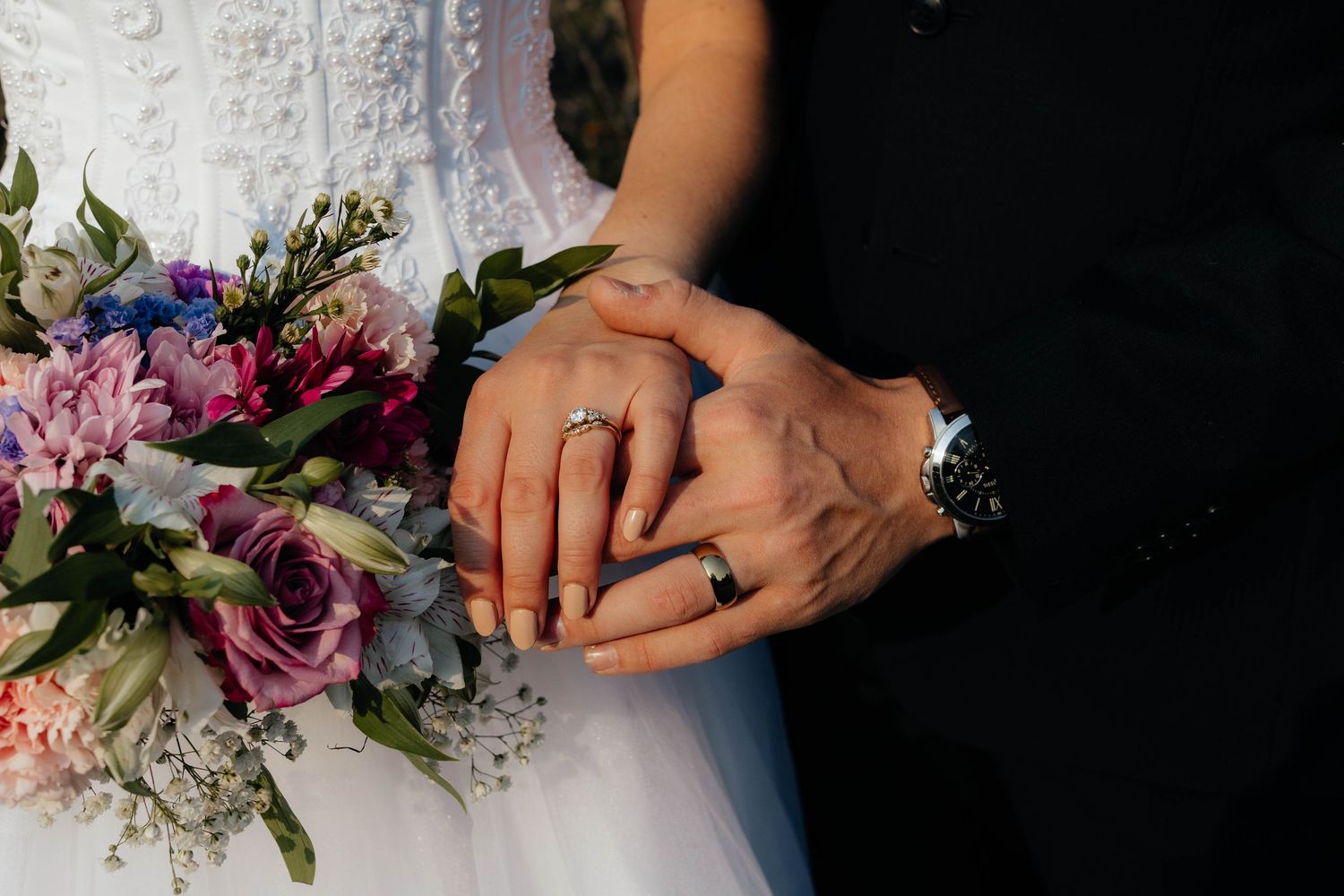 Outdoor wedding photos 
Photo by: Lydia Rae Photography