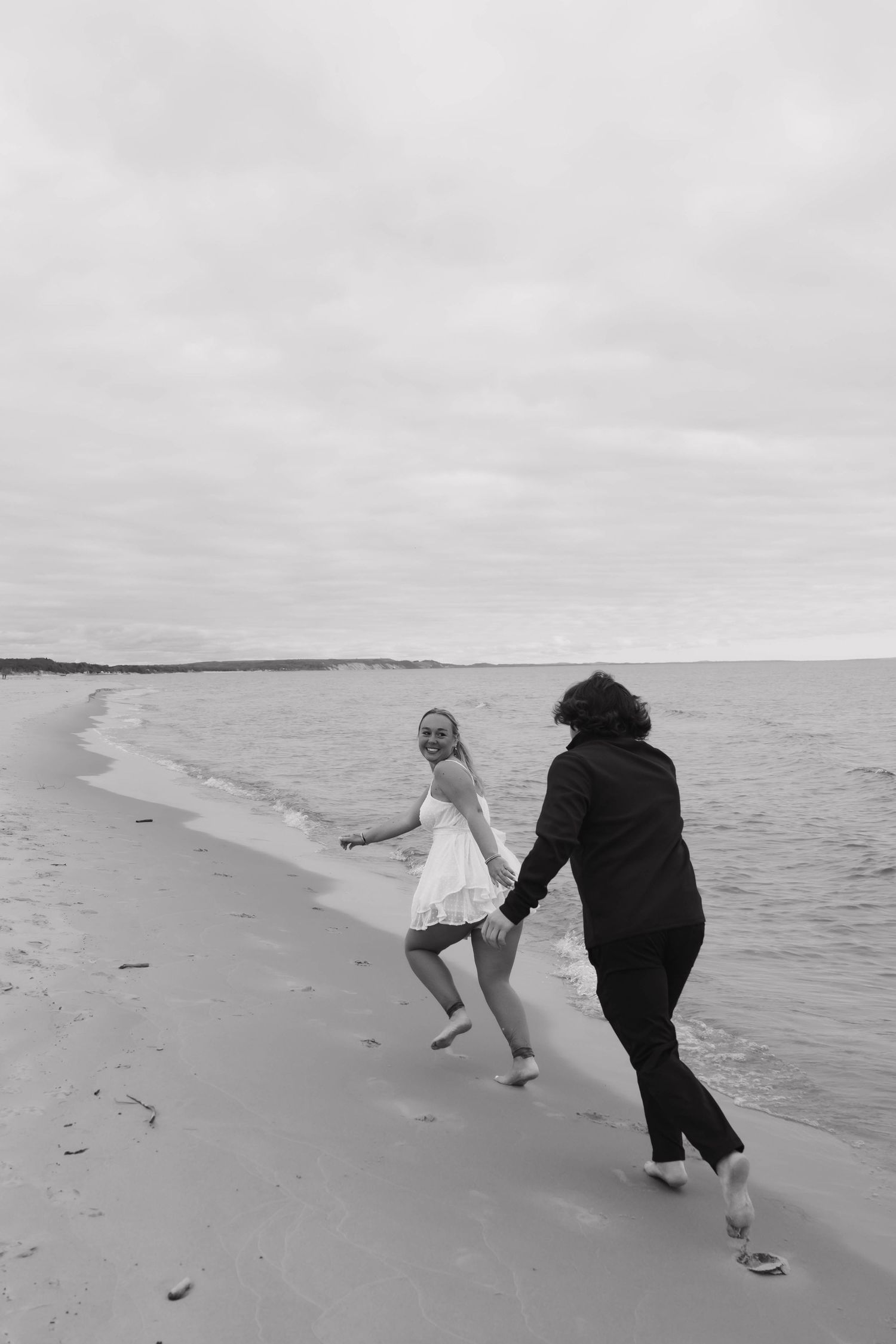 Couples beach photo inspiration
Photo By: Lydia Rae Photography