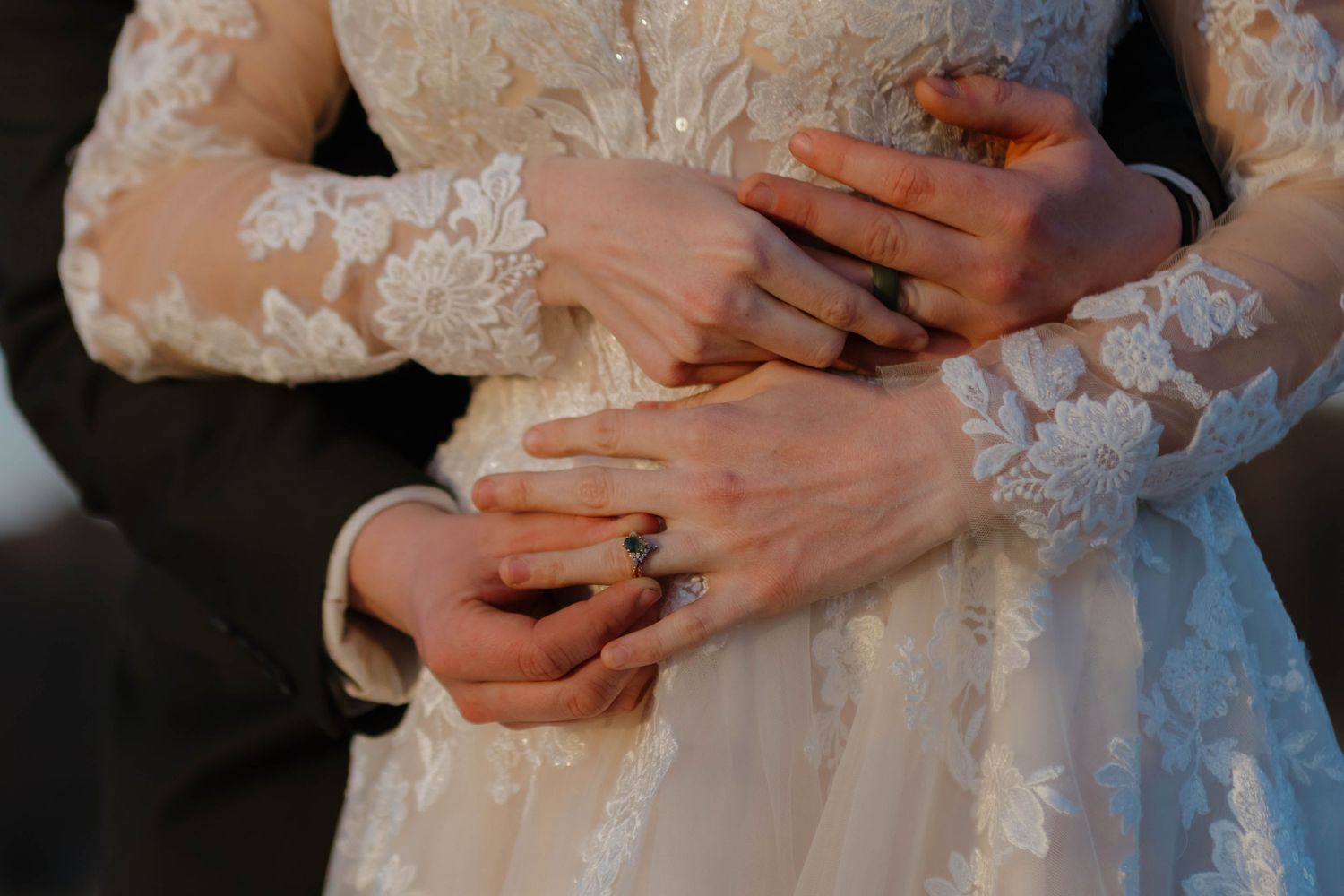 Outdoor wedding photos 
big rapids mi 
farm inspiration photos 
west michigan photographer
Photo By: Lydia Rae Photography