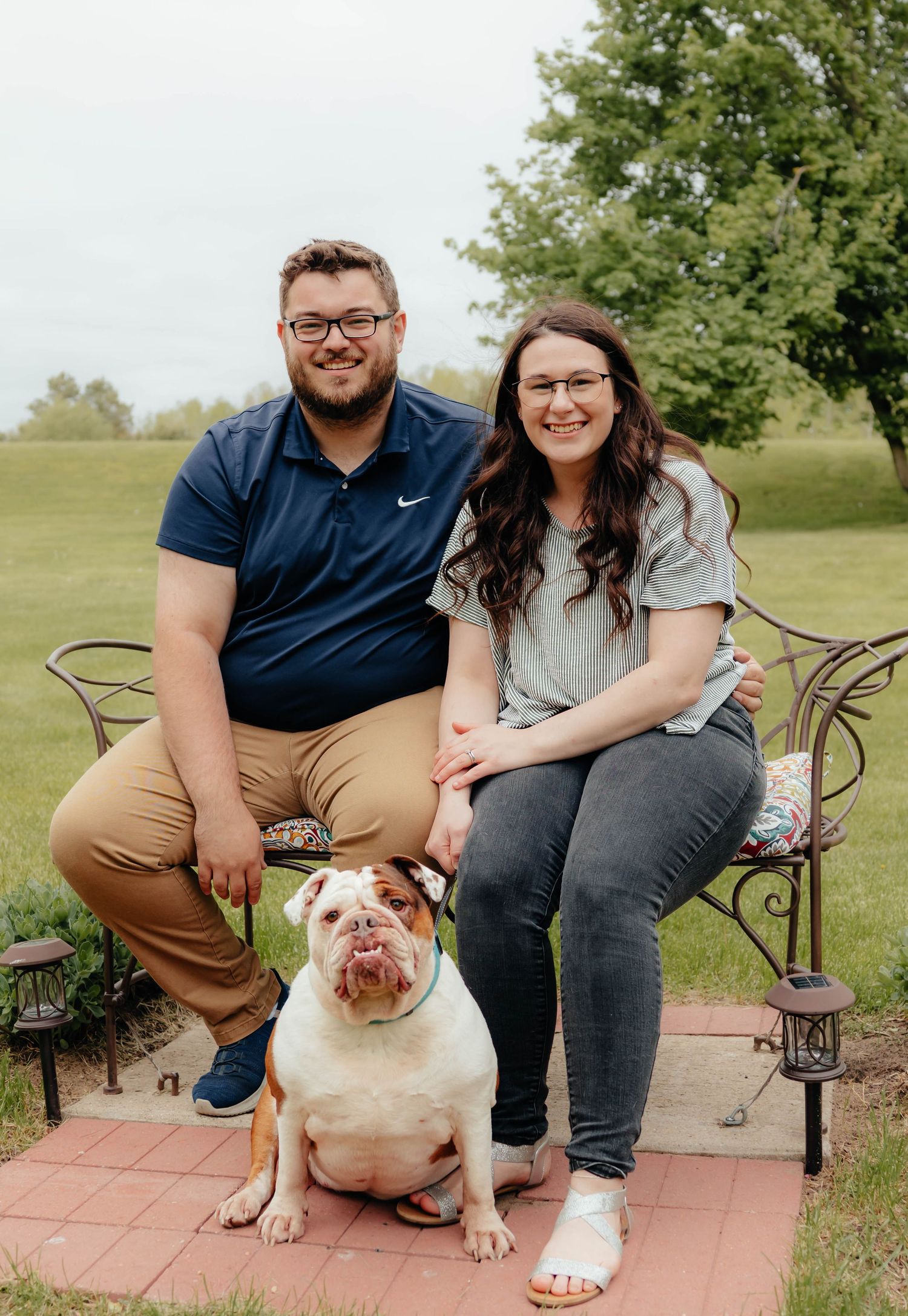 Outdoor Couples Photos inspiration poses
True to color 
west michigan
Big Rapids, MI 
Photo by: Lydia Rae Photography