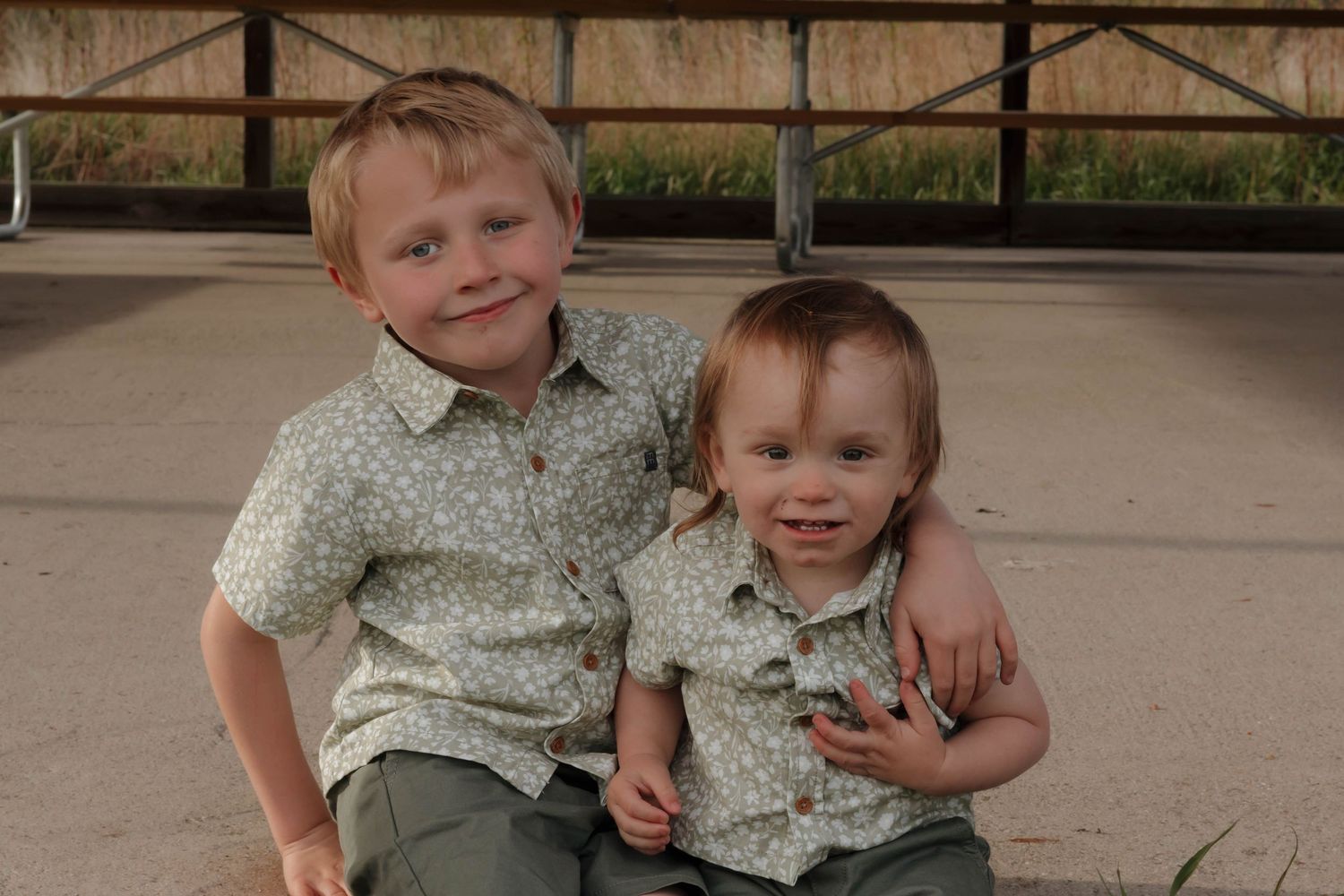 Outdoor Family photos with dog 
inspiration photos 
true to color
big rapids mi, Stanwood mi
Photo by: Lydia Rae Photography