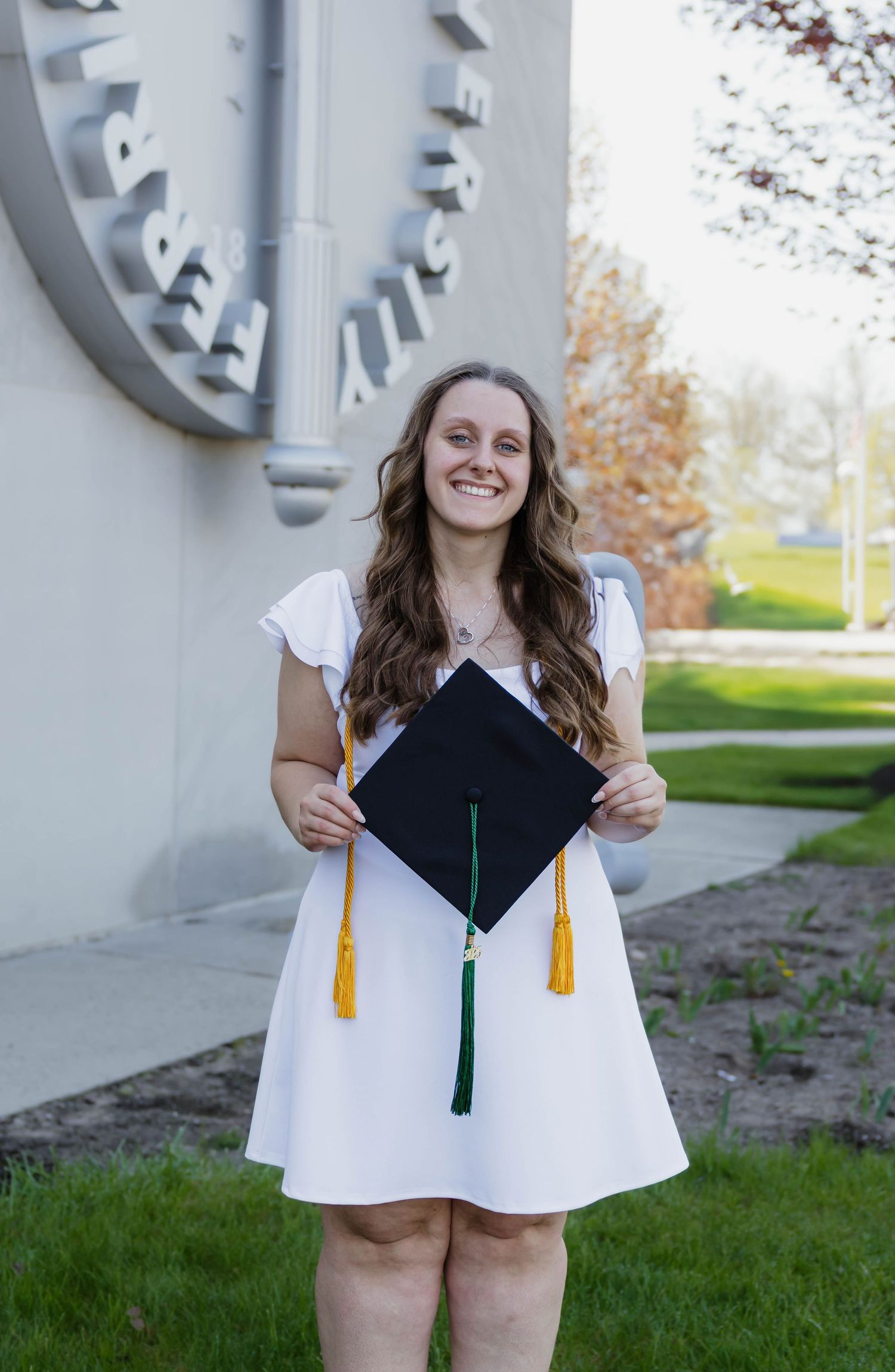 College graduate photos 
Inspiration ideas
Ferris State University 
West Michigan 
Big Rapids MI Area
Photo by: Lydia Rae Photography
