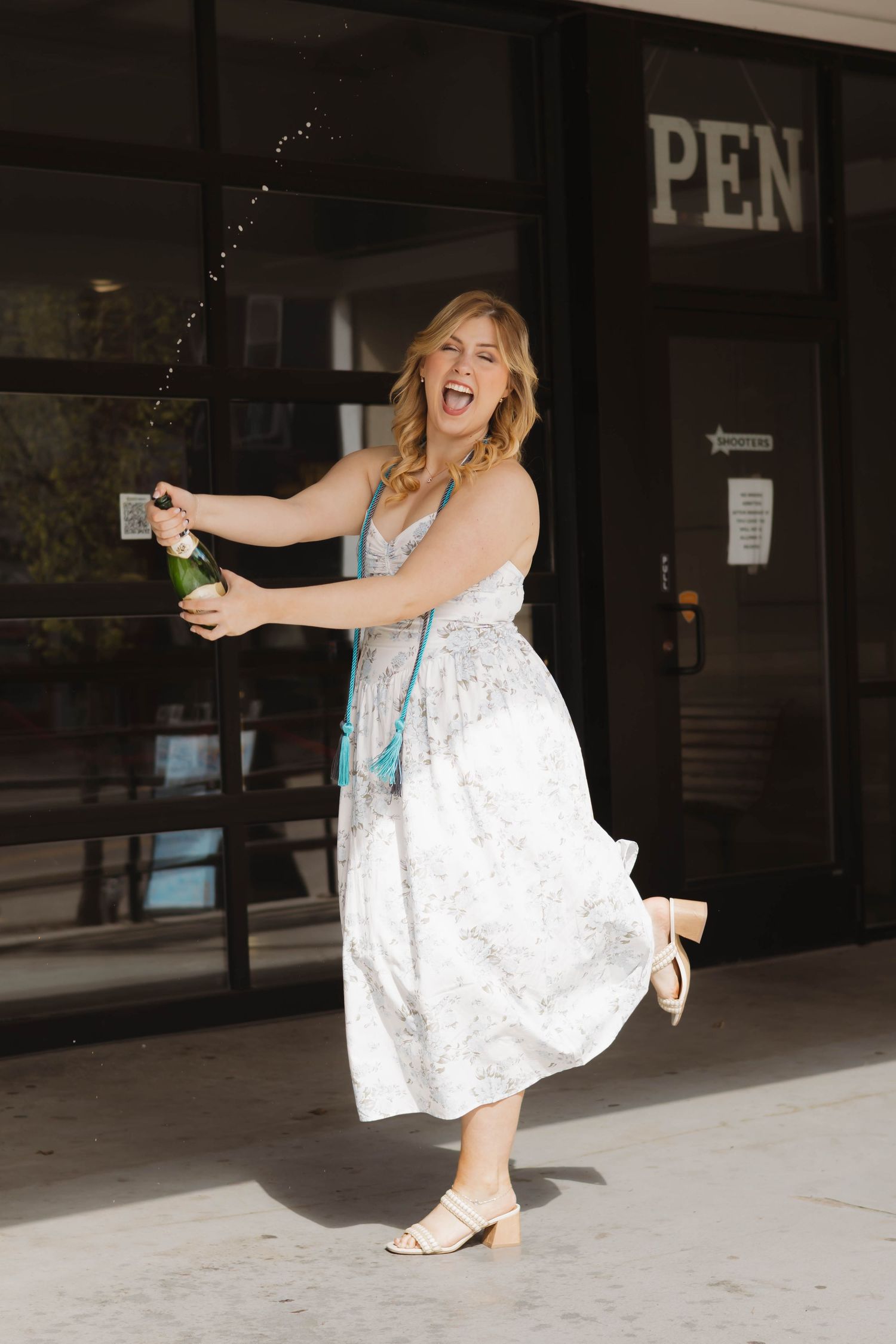 College graduate photos 
Inspiration ideas
Ferris State University 
West Michigan 
Big Rapids MI Area
Photo by: Lydia Rae Photography