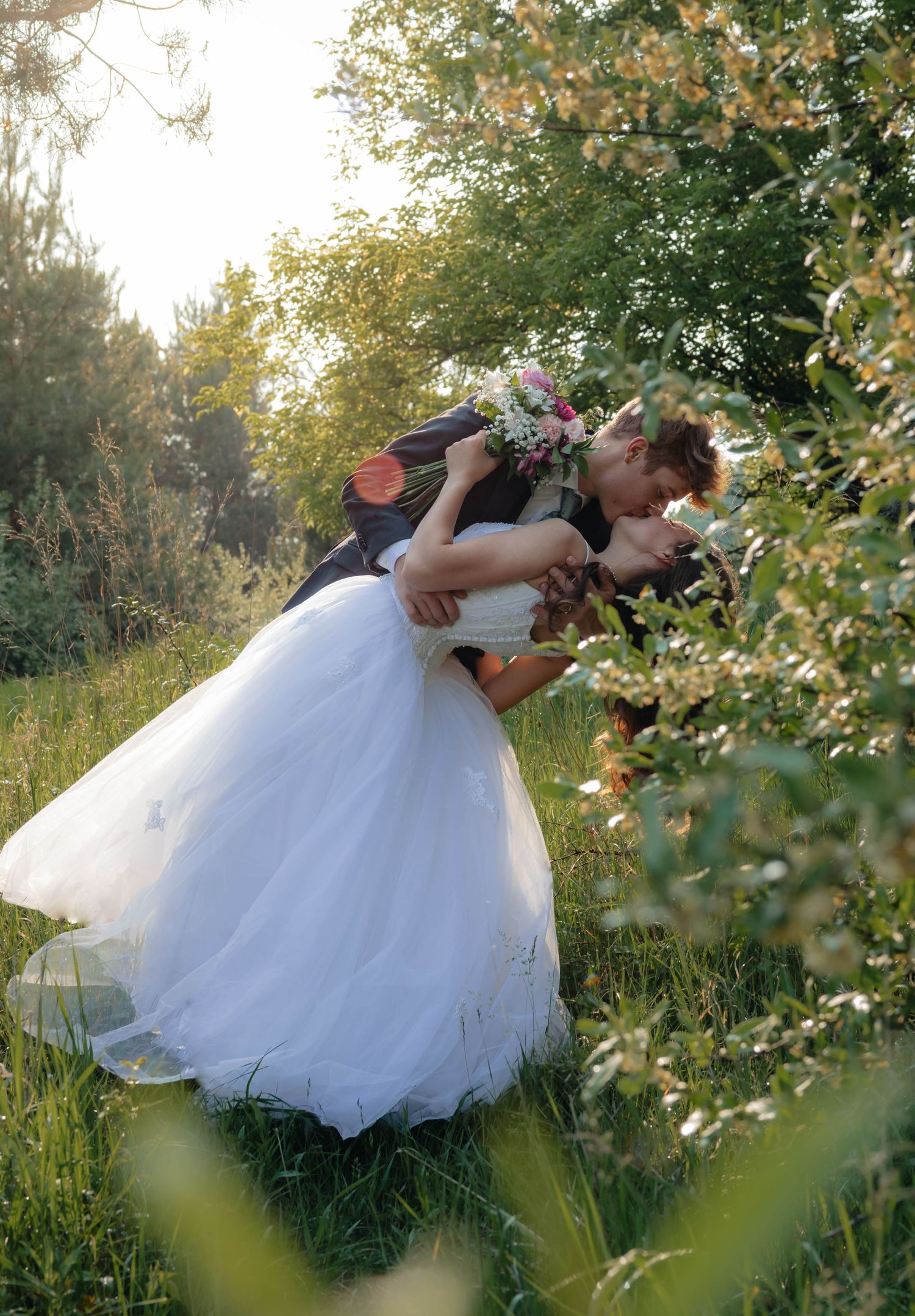 Outdoor wedding photos 
Photo by: Lydia Rae Photography