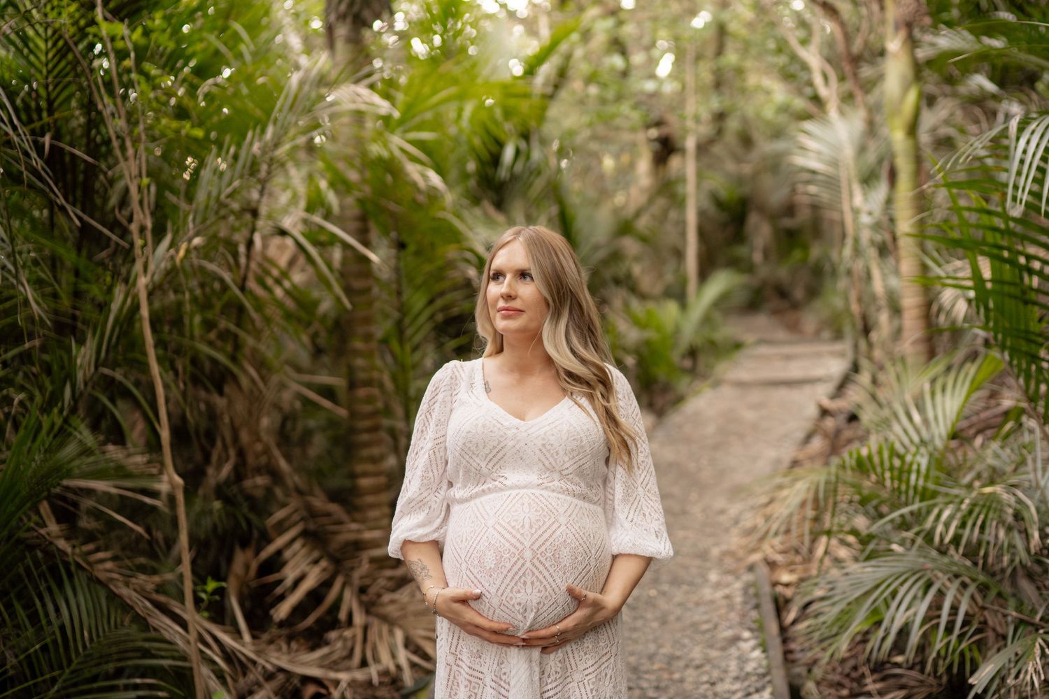 Natural light maternity session in an Auckland forest. Captured by Jo Walker, specialist North Shore maternity photographer.