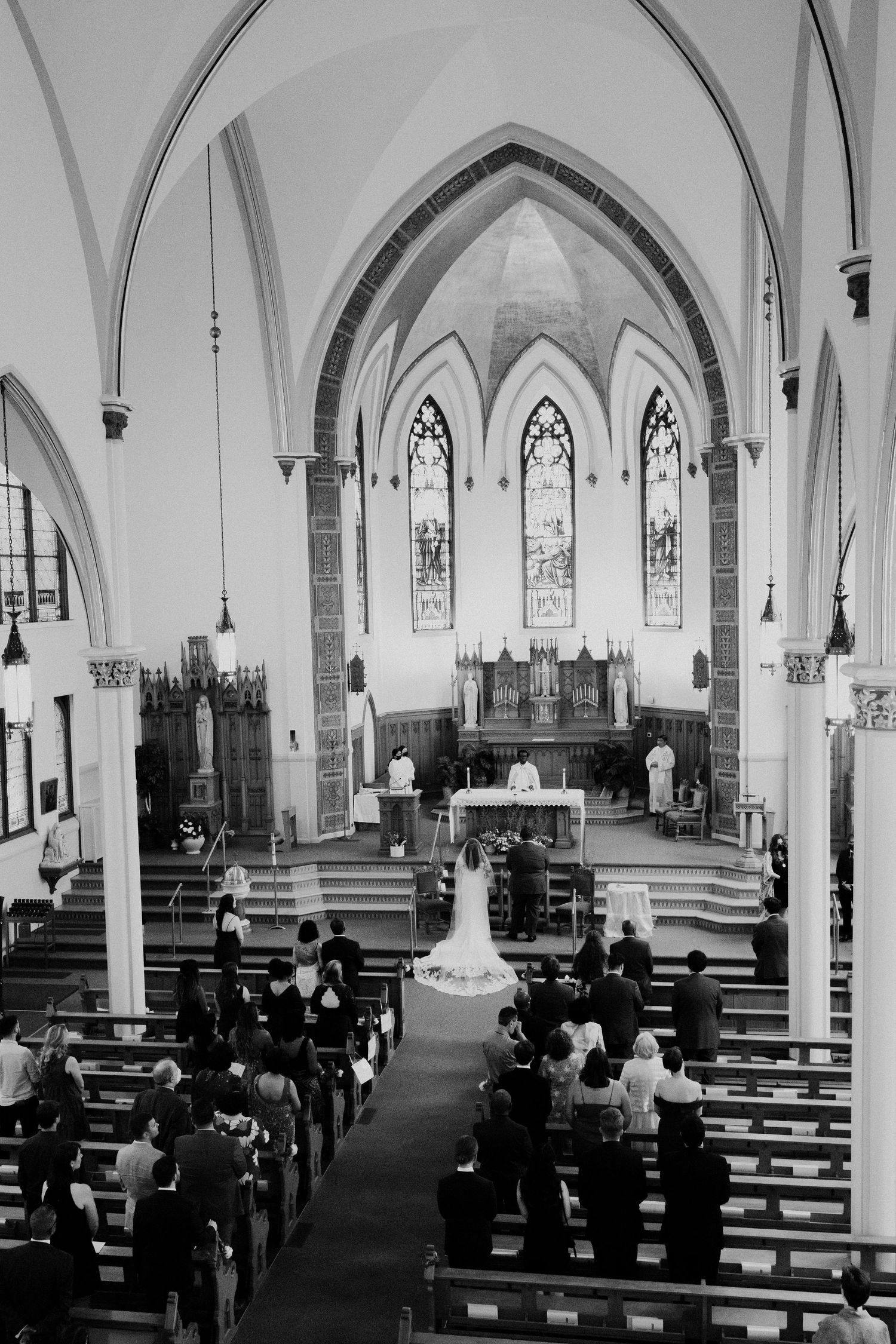 Couple getting married at a catholic cathedral in Chicago Illinois
