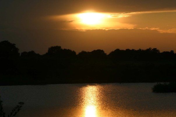 Sun setting on the lake