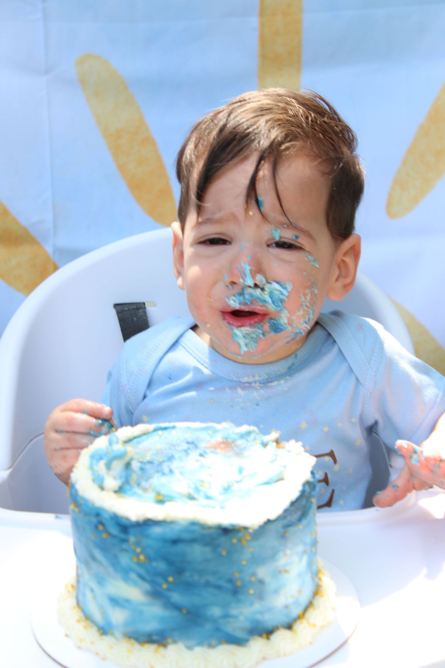 Upset smash cakester