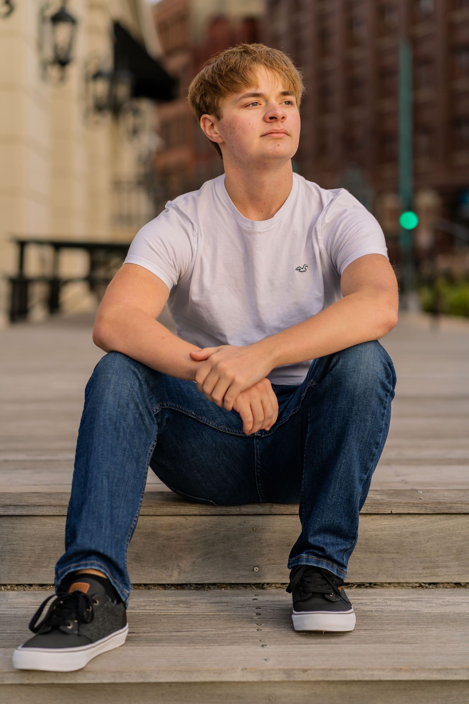 Senior photography session in Milwaukee, Wisconsin. Best senior photographer in Milwaukee. Senior portraits. Third Ward East Side Milwaukee