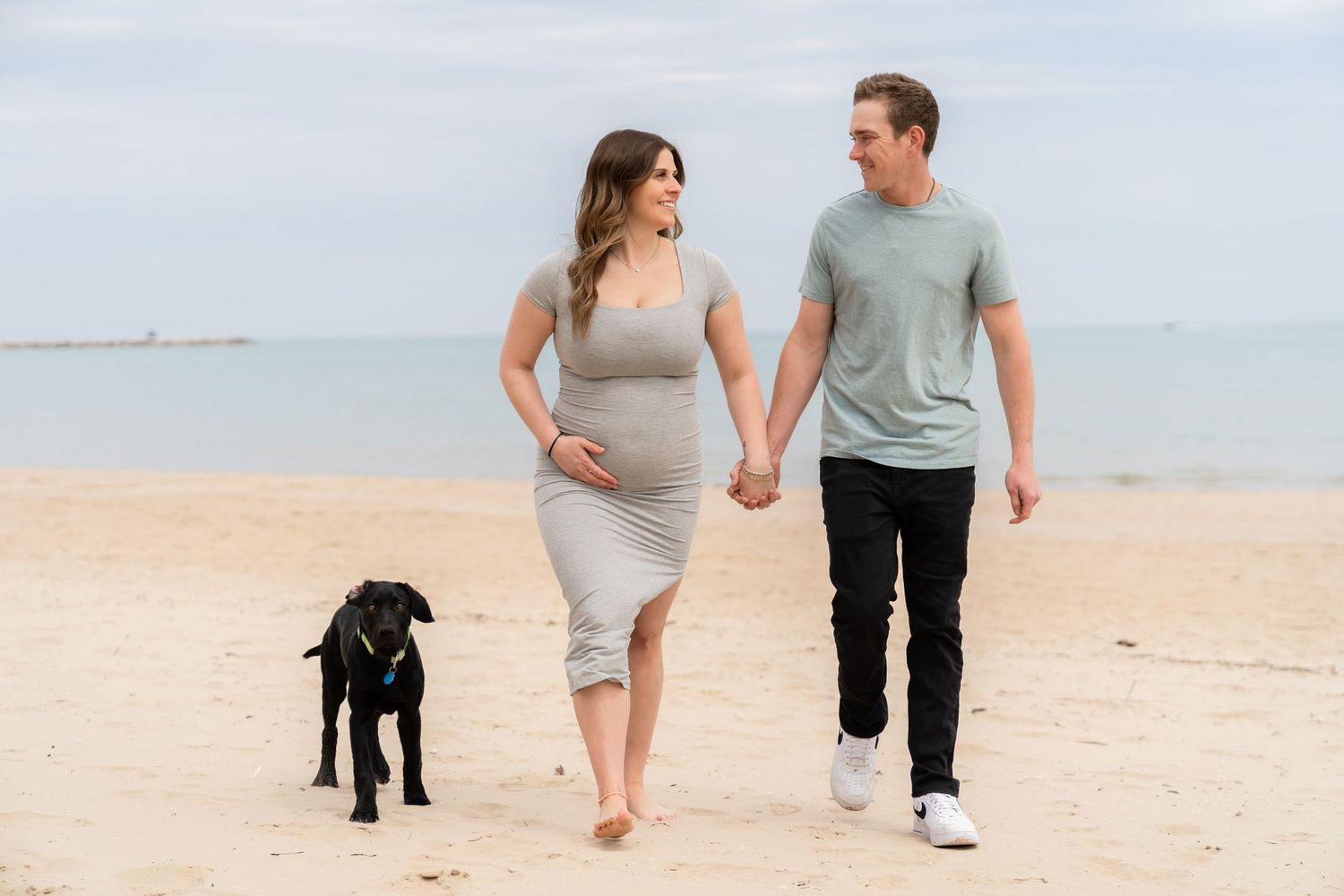 Best Port Washington Wisconsin South Beach Lake Michigan Family Couples Maternity Photographer Lifestyle Candid Beach Mini Sessions