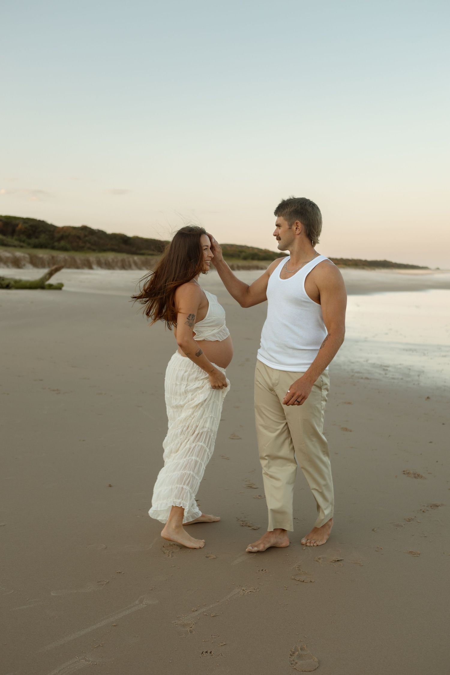 Romantic Style Beach Maternity Shoot Ballina