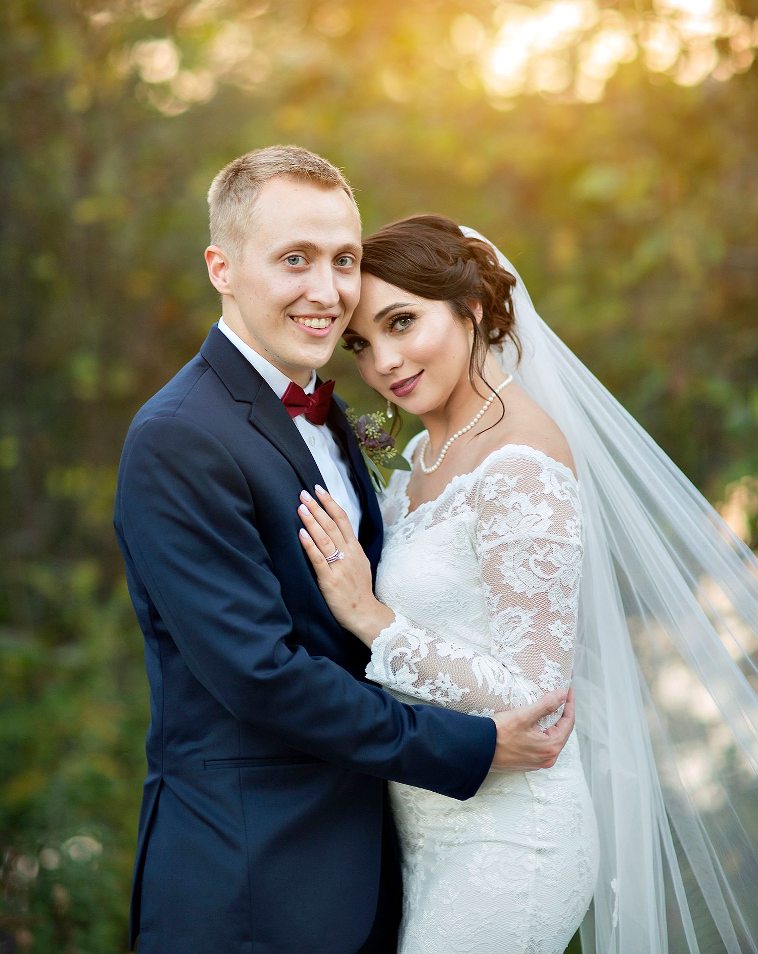 Bride and groom at sunset at The Mansion of Saratoga wedding venue