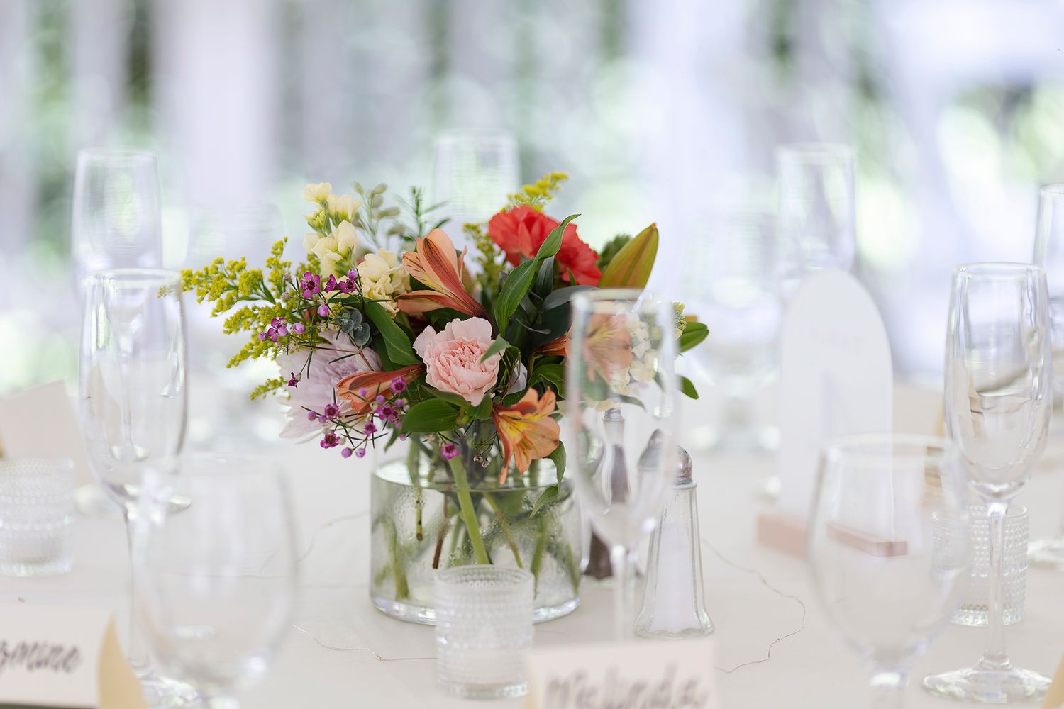 The Mansion of Saratoga wedding, reception table decor, centerpieces