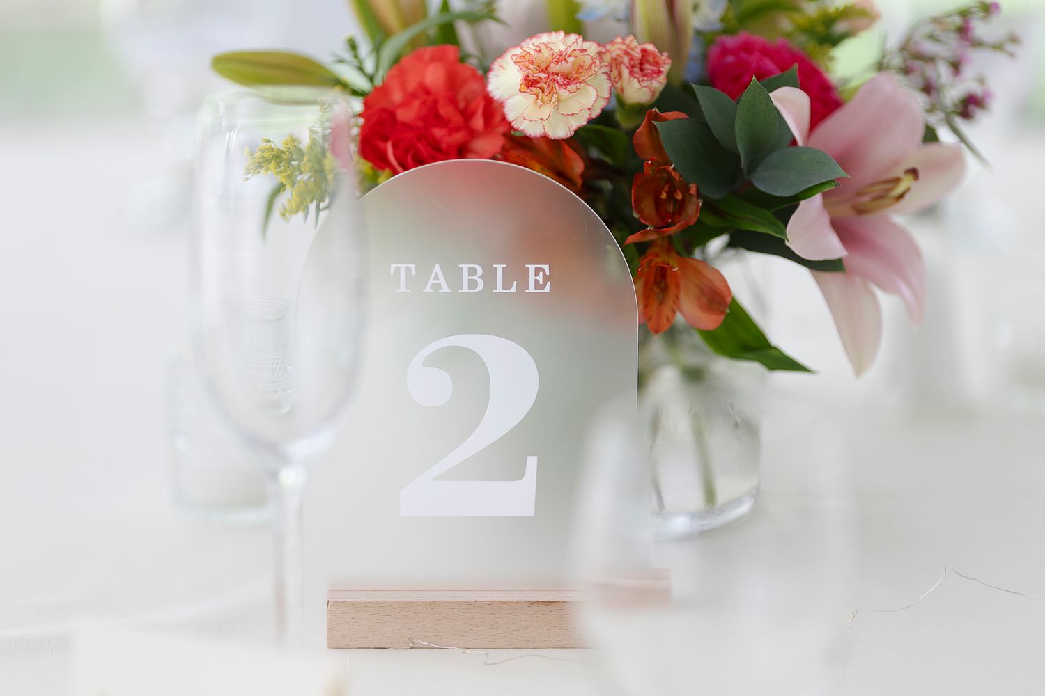 The Mansion of Saratoga wedding, reception table decor, centerpieces, table number