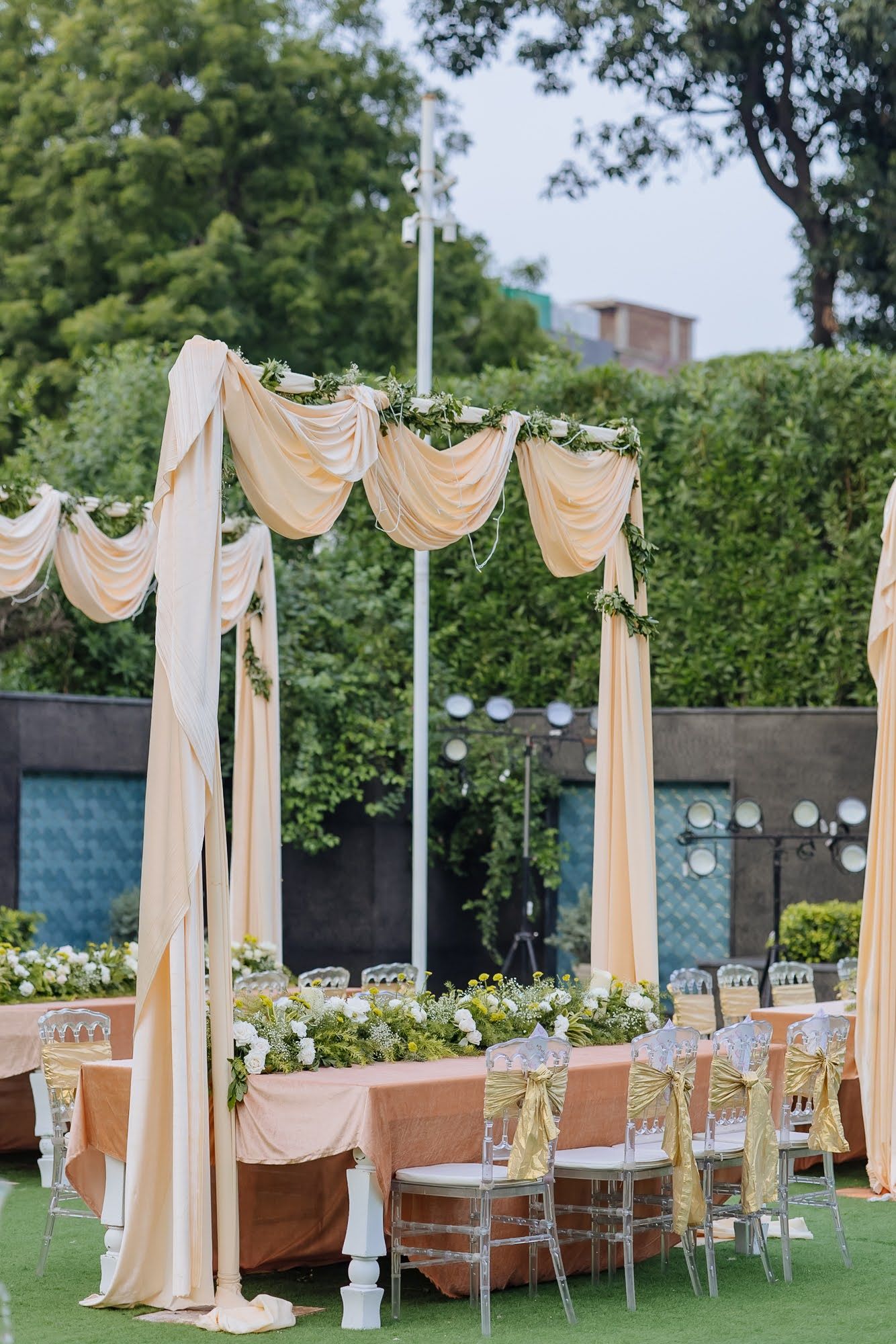 Christian - Punjabi fusion wedding decor inspiration of Shorye and Leah at Tivoli Chattarpur