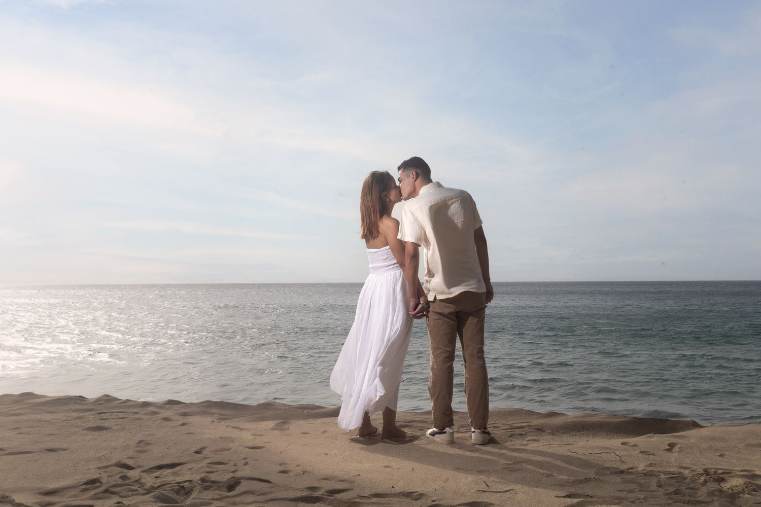 Sesiones de fotos Love Story que transforman gestos y miradas en recuerdos auténticos y memorables en Puerto Rico, ponce San Juan
