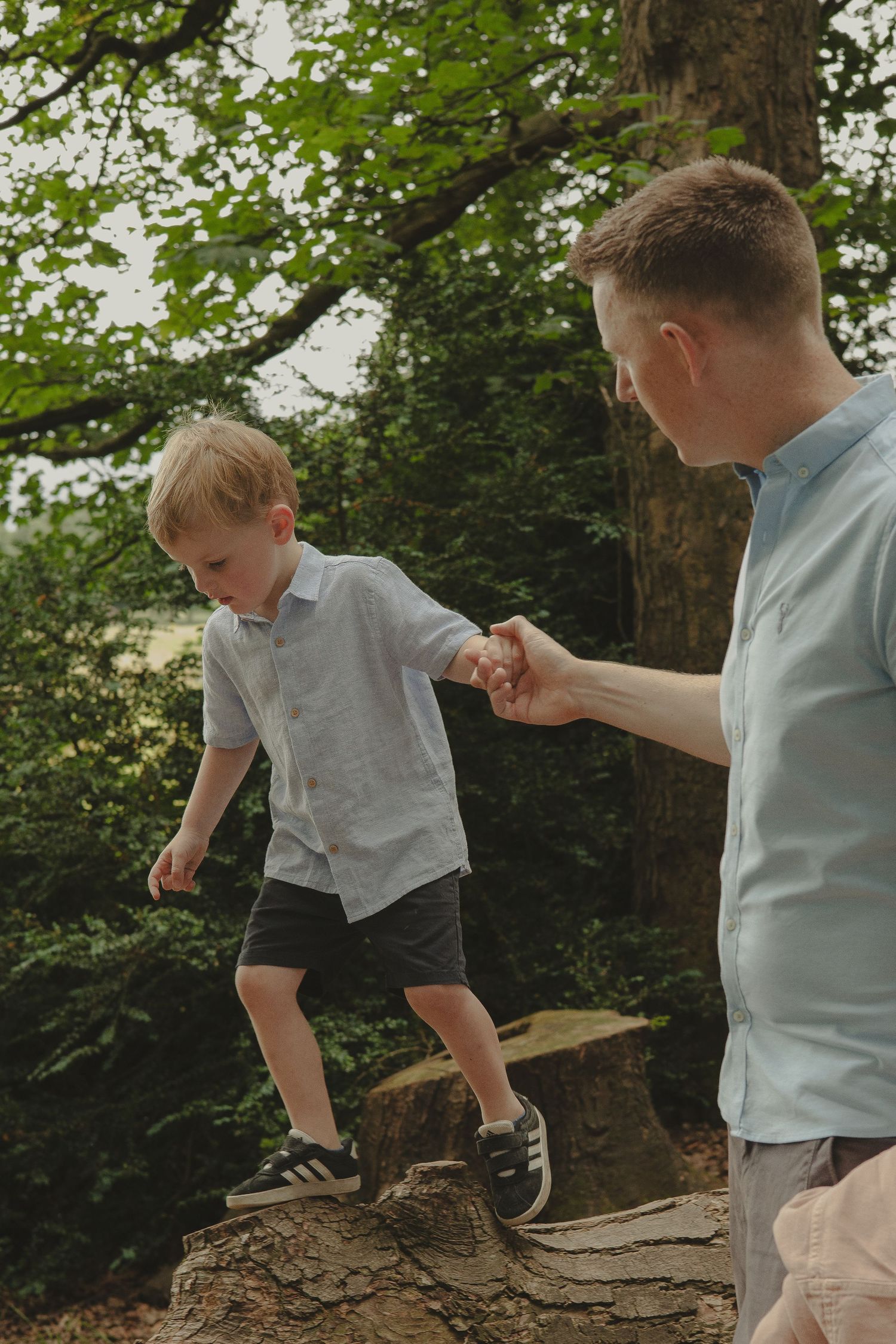 Family photoshoot at Attingham in Shrewsbury.