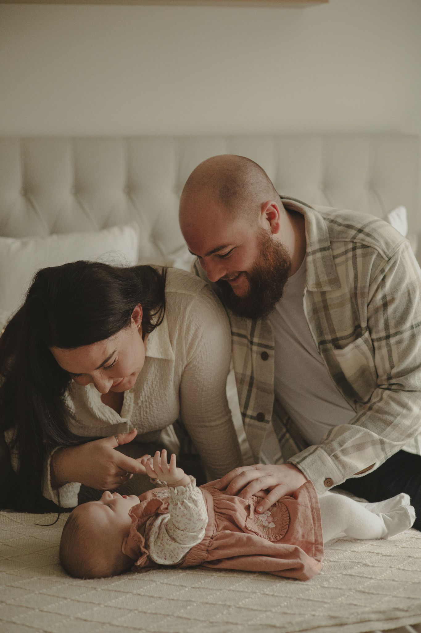 Family newborn photoshoot in Telford.