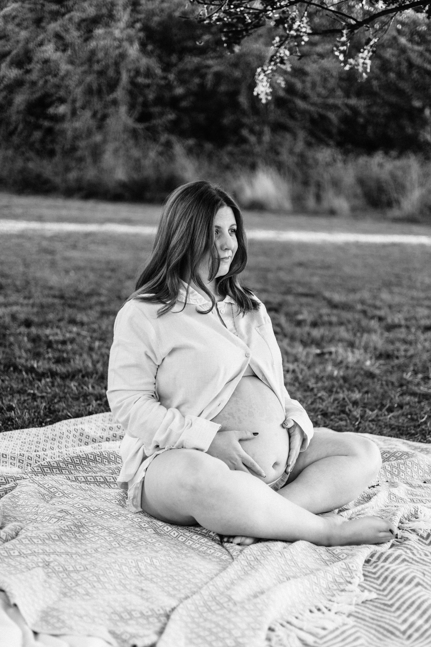 Maternity photoshoot in Telford
