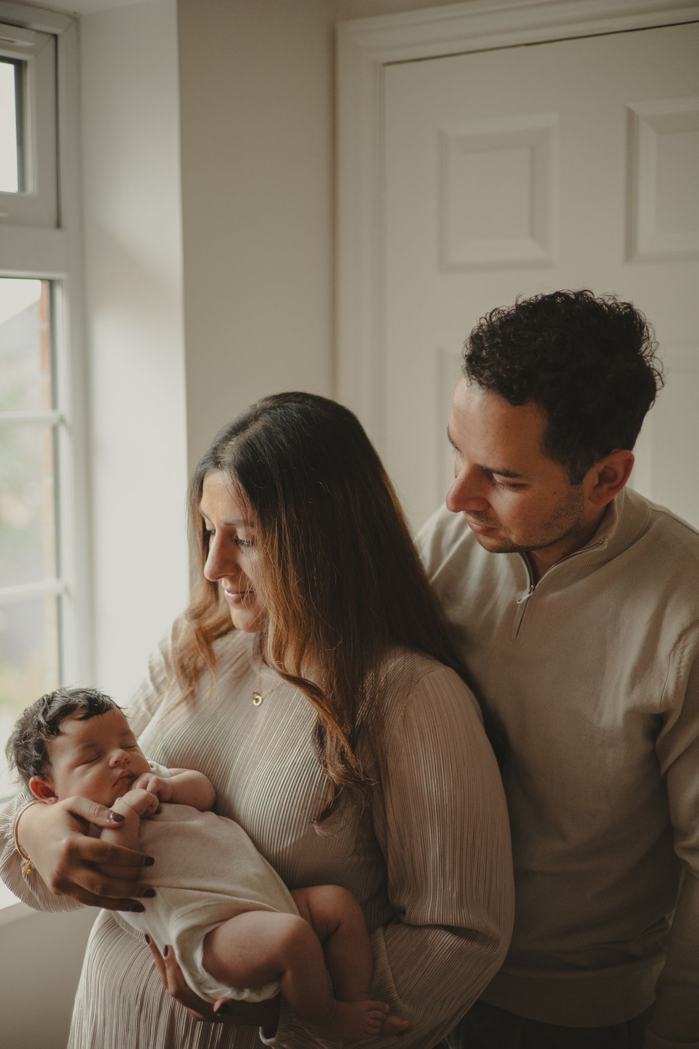 Family newborn photoshoot in Telford.