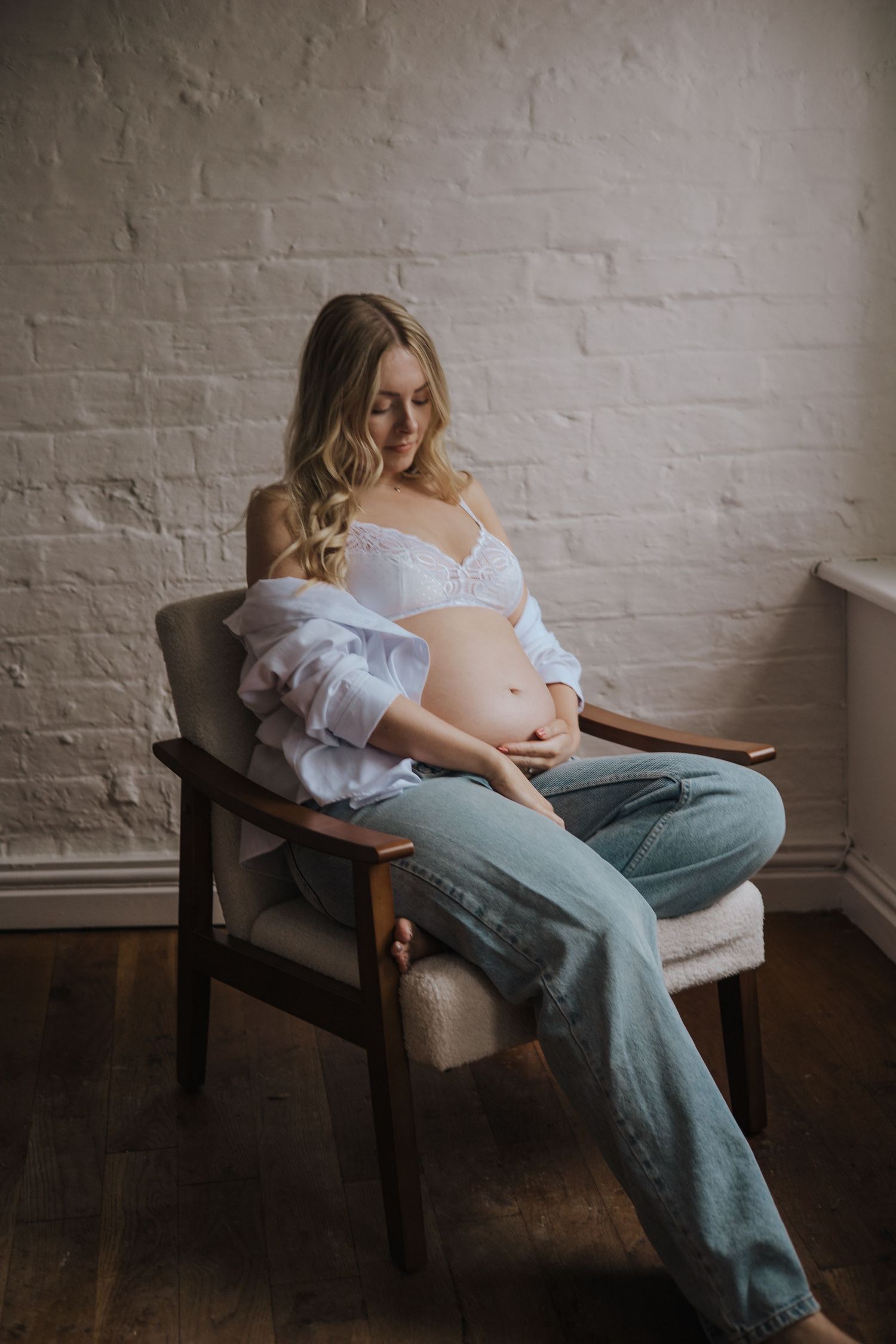 Maternity photography in studio in Telford