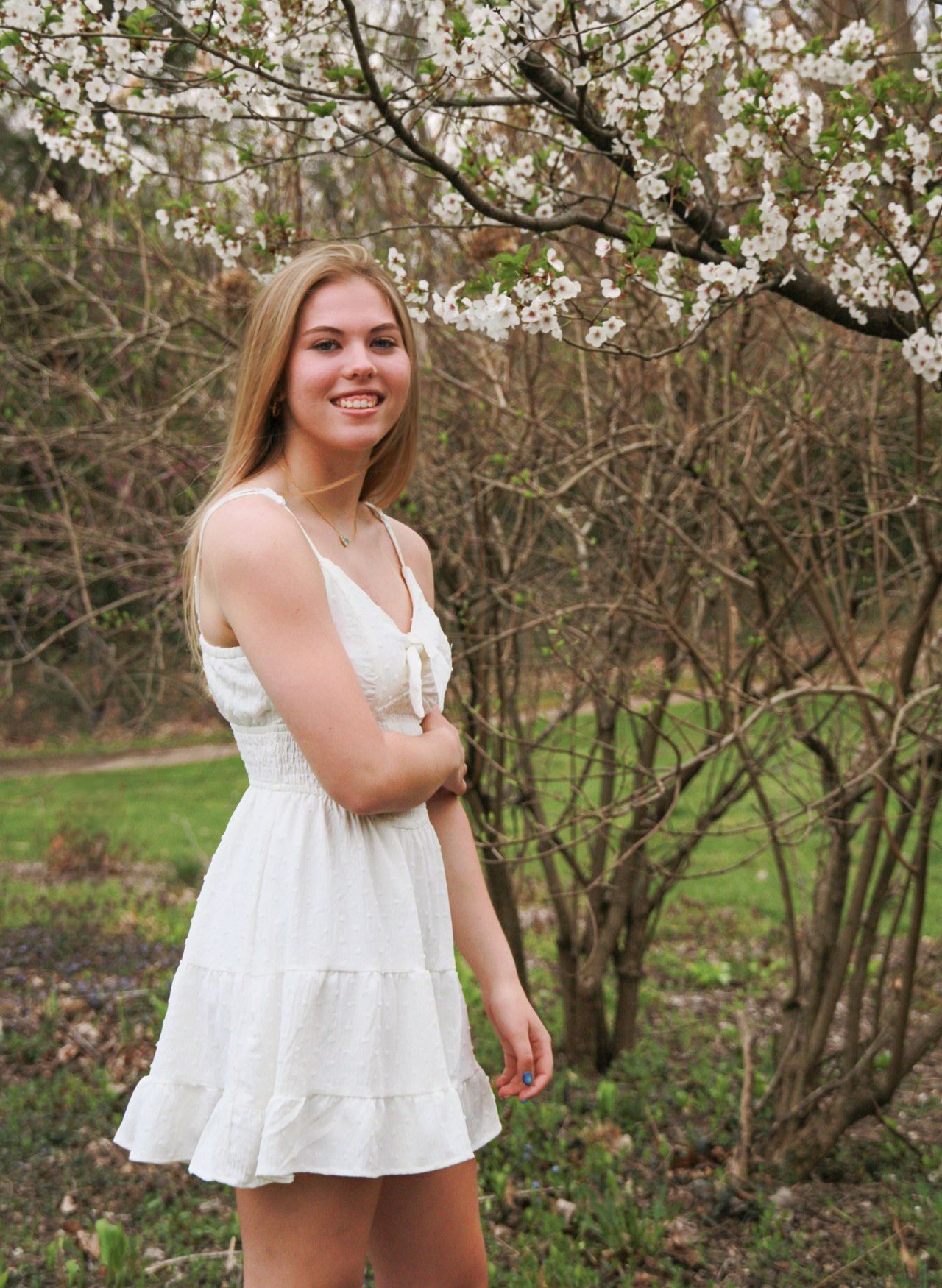 senior 2025 portrait at Deep River County Park